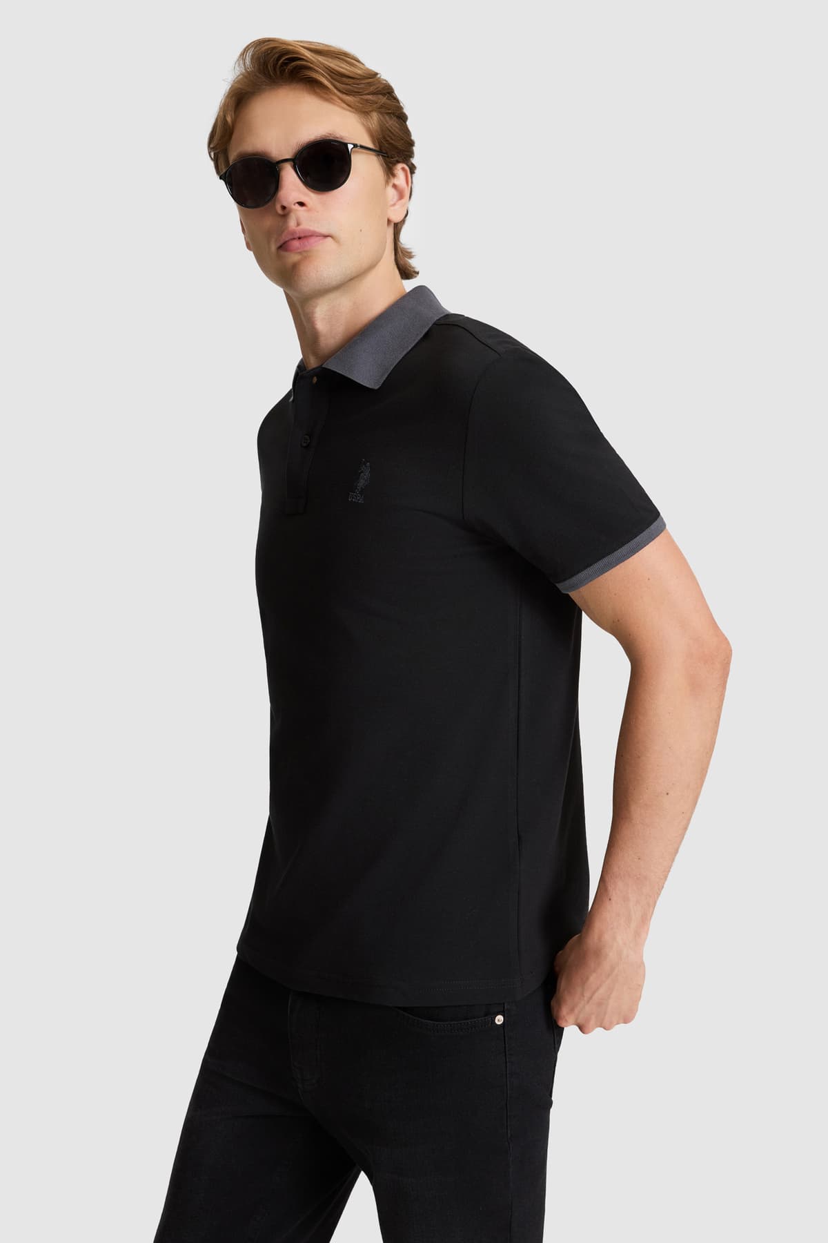 تیشرت مردانه مشکی یقه پولو ساده فیت معمولی U.S. Polo Assn. مدل 50326978-VR046 تیشرت مردانه مشکی یقه پولو ساده فیت معمولی U.S. Polo Assn. مدل 50326978-VR046