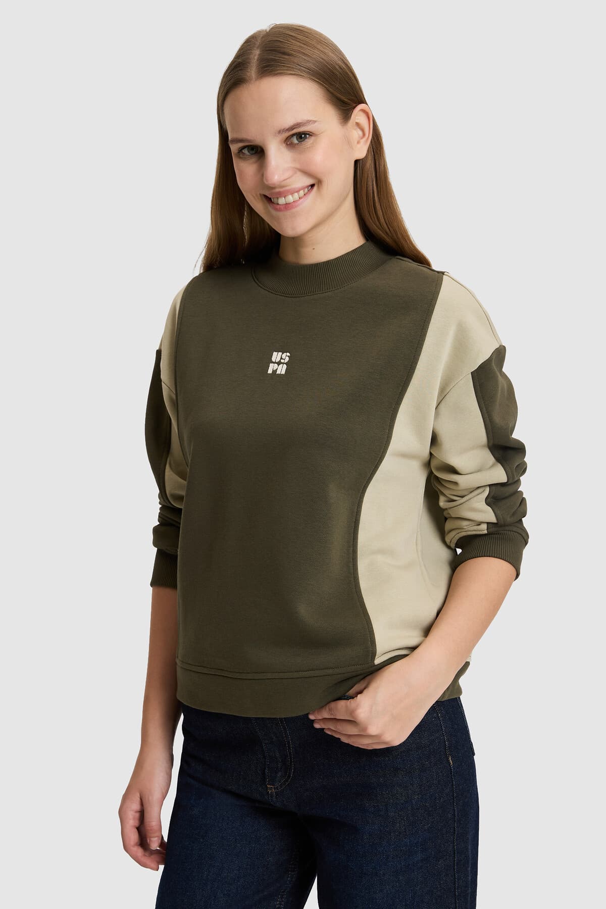 سوئیشرت زنانه U.S. Polo Assn. خاکی تیره مدل 50329014-VR111 سوئیشرت زنانه U.S. Polo Assn. خاکی تیره مدل 50329014-VR111