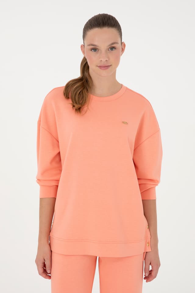 سویشرت زنانه U.S. Polo Assn. یقه گرد سالمونی مدل 50297369-VR047 سویشرت زنانه U.S. Polo Assn. یقه گرد سالمونی مدل 50297369-VR047