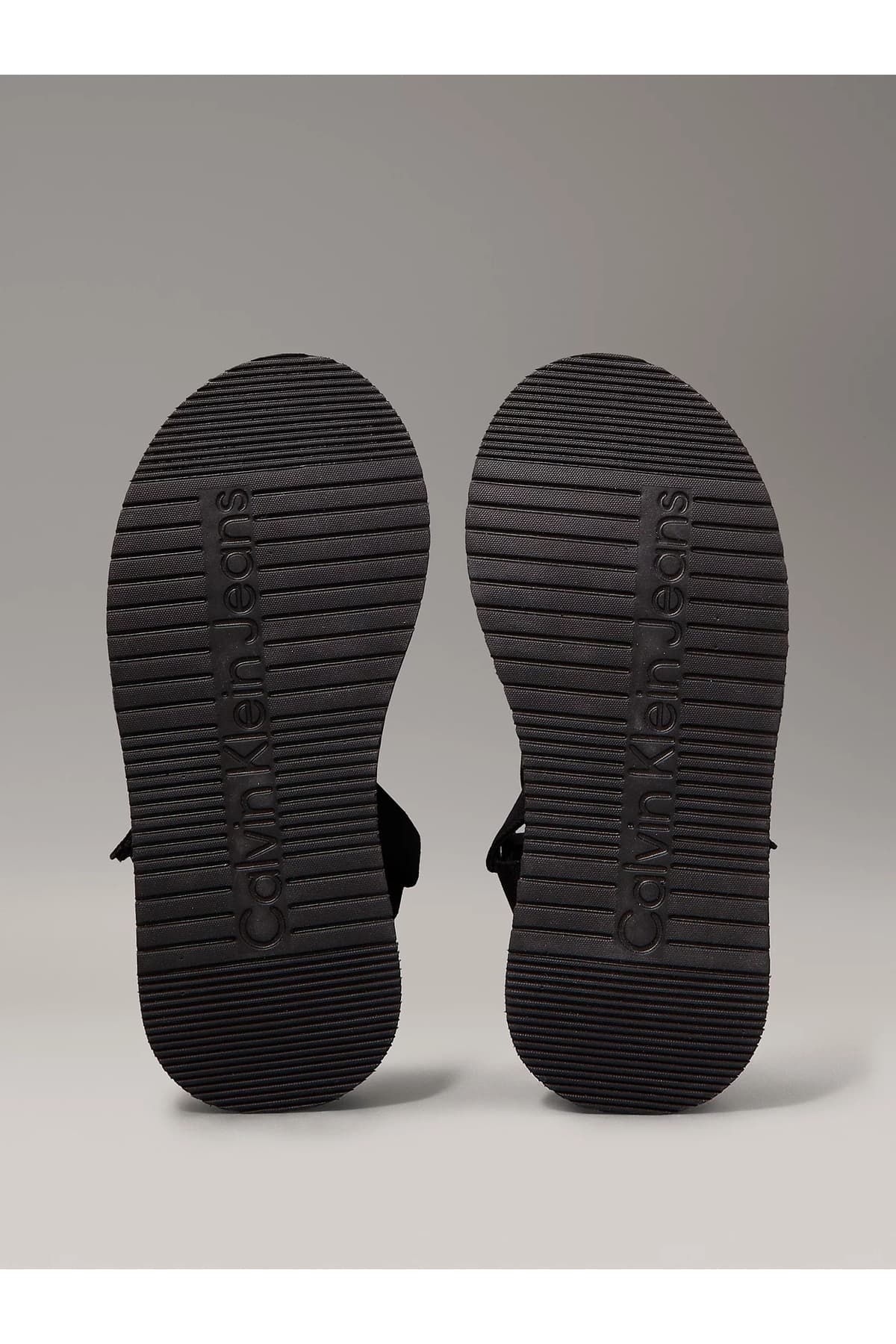 صندل زنانه Calvin Klein بند VELCRO وبینگ مدل YW0YW01693-0GJ صندل زنانه Calvin Klein بند VELCRO وبینگ مدل YW0YW01693-0GJ