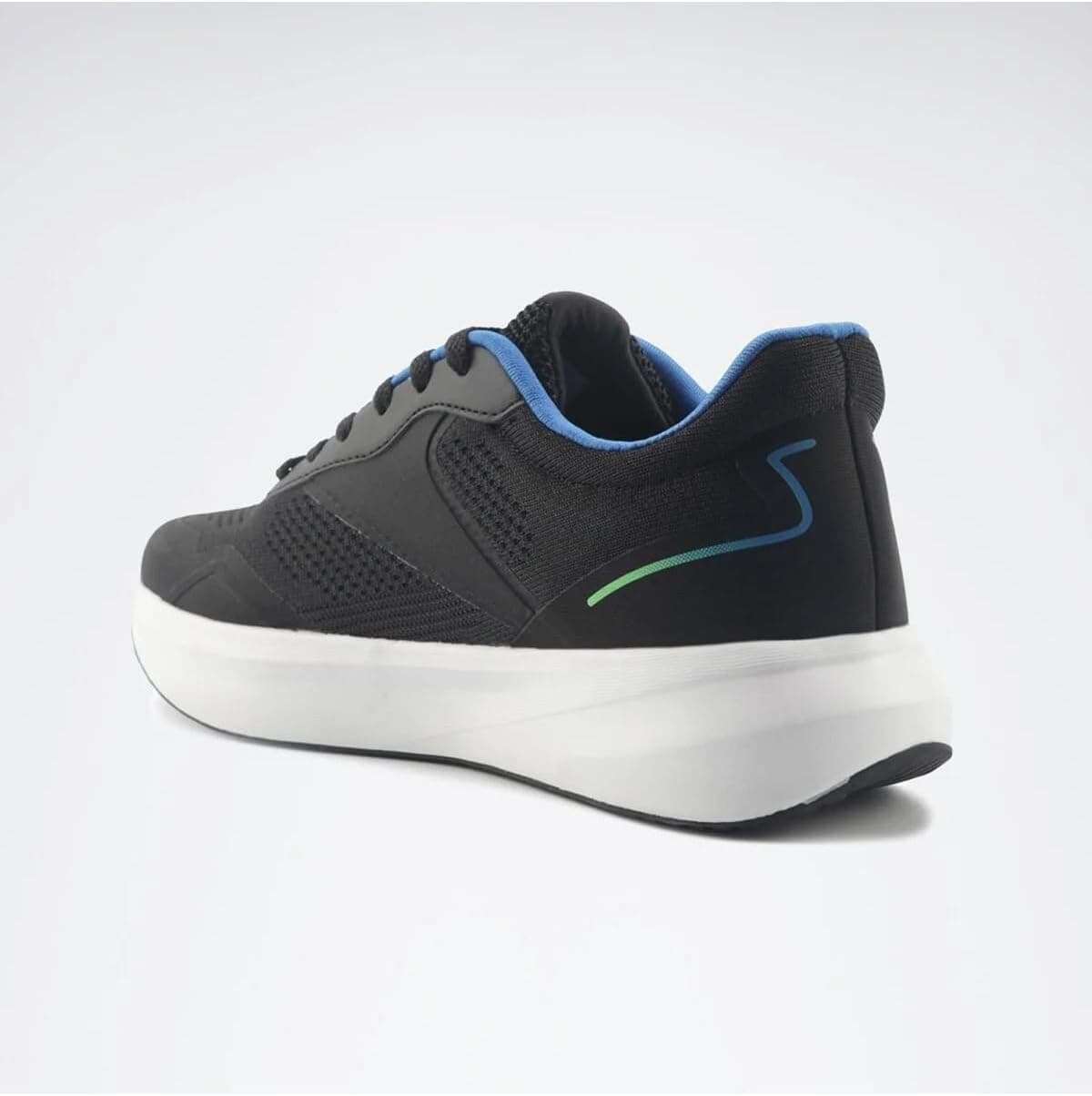 کفش پیادهروی مردانه Reebok مشکی مدل 101988990 EDGEWOOD کفش پیادهروی مردانه Reebok مشکی مدل 101988990 EDGEWOOD