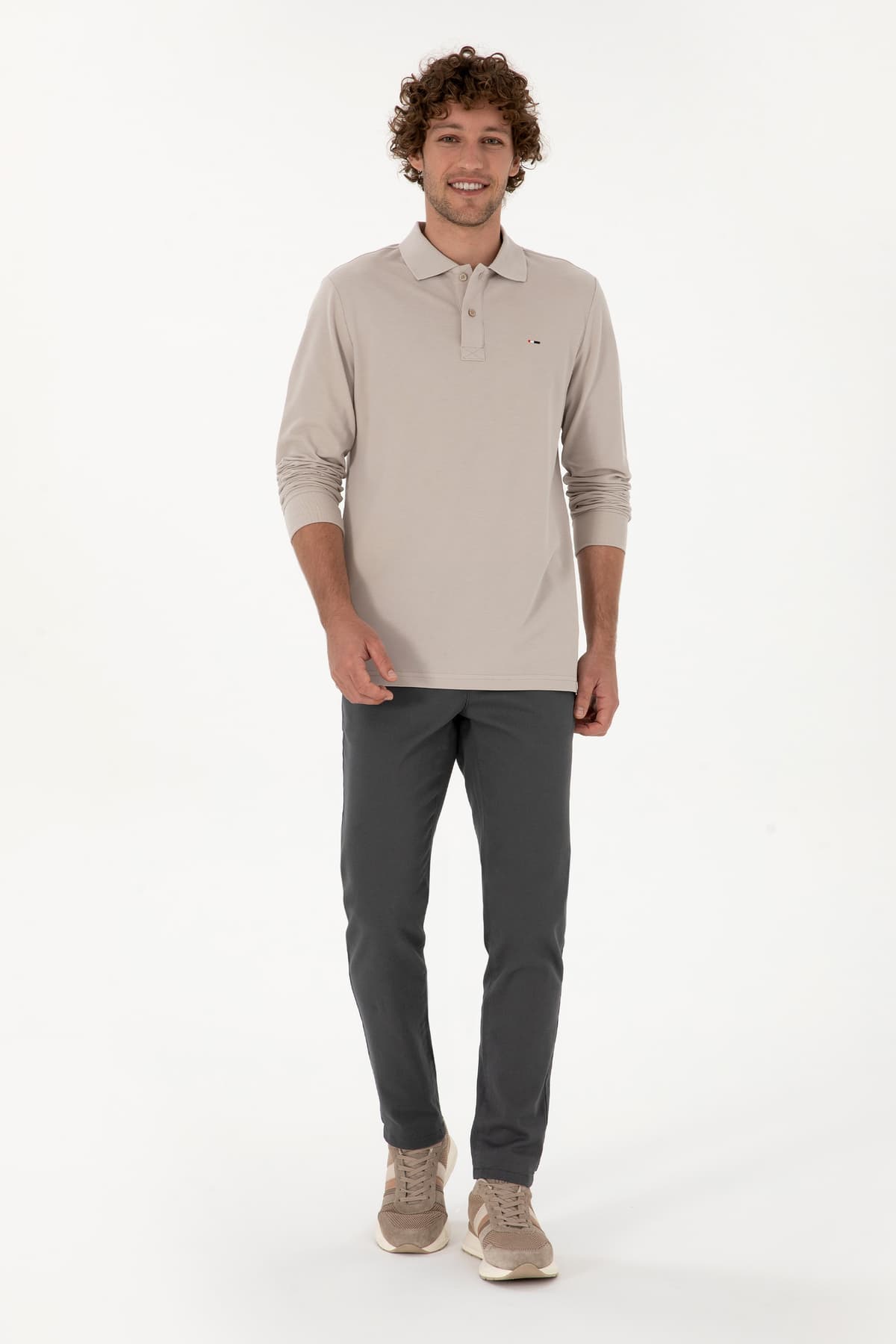 سوئیشرت مردانه U.S. Polo Assn. فیت معمولی یقه پولو سنگی ساده مدل 50315941-VR049 سوئیشرت مردانه U.S. Polo Assn. فیت معمولی یقه پولو سنگی ساده مدل 50315941-VR049