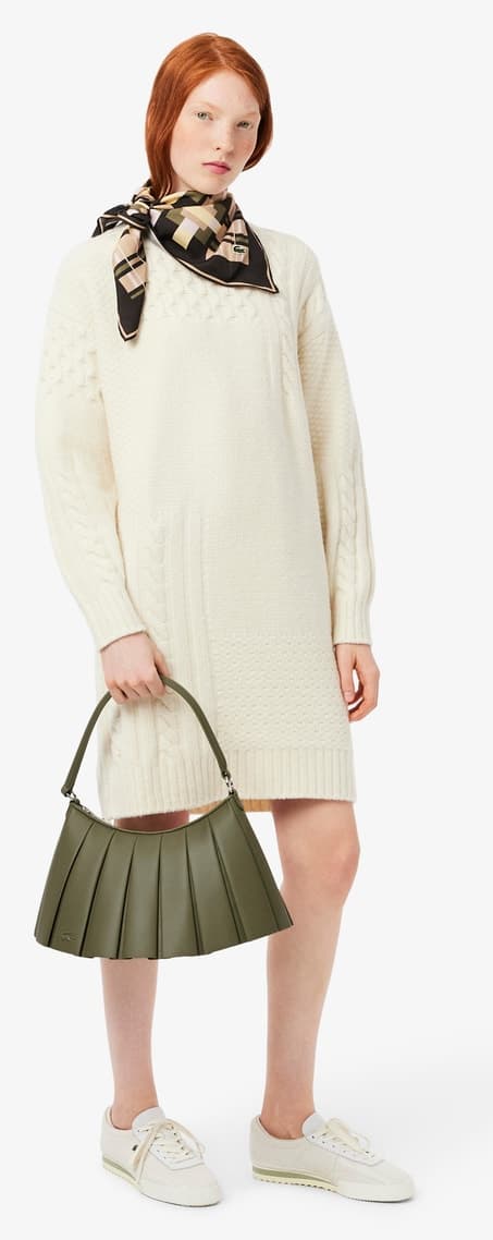 کیف دوشی زنانه Lacoste چرمی خاکی مدل Lenglen Medium کیف دوشی زنانه Lacoste چرمی خاکی مدل Lenglen Medium