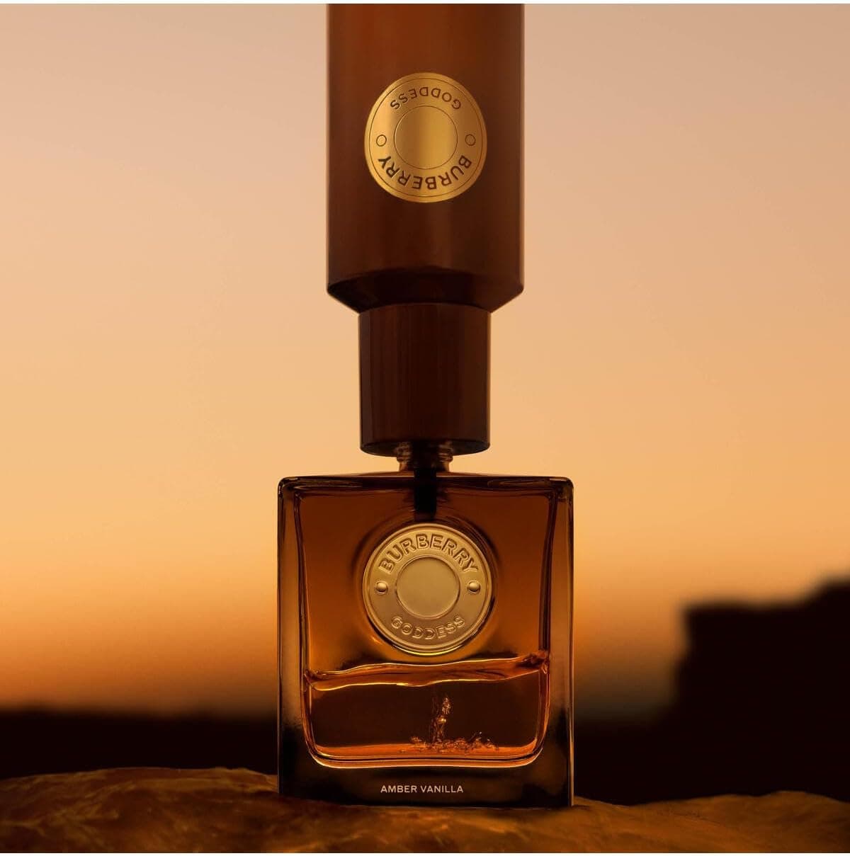 عطر زنانه Burberry EDP Intense Goddess Amber Vanilla 50 ml مدل BU 99350260649 عطر زنانه Burberry EDP Intense Goddess Amber Vanilla 50 ml مدل BU 99350260649
