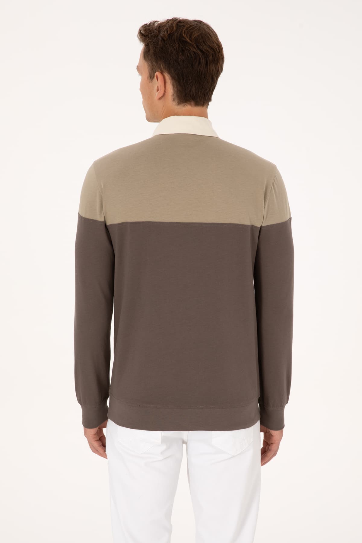 سوئیشرت مردانه U.S. Polo Assn. فیت معمولی یقه پولو خاکی روشن مدل 50316428-VR183 سوئیشرت مردانه U.S. Polo Assn. فیت معمولی یقه پولو خاکی روشن مدل 50316428-VR183