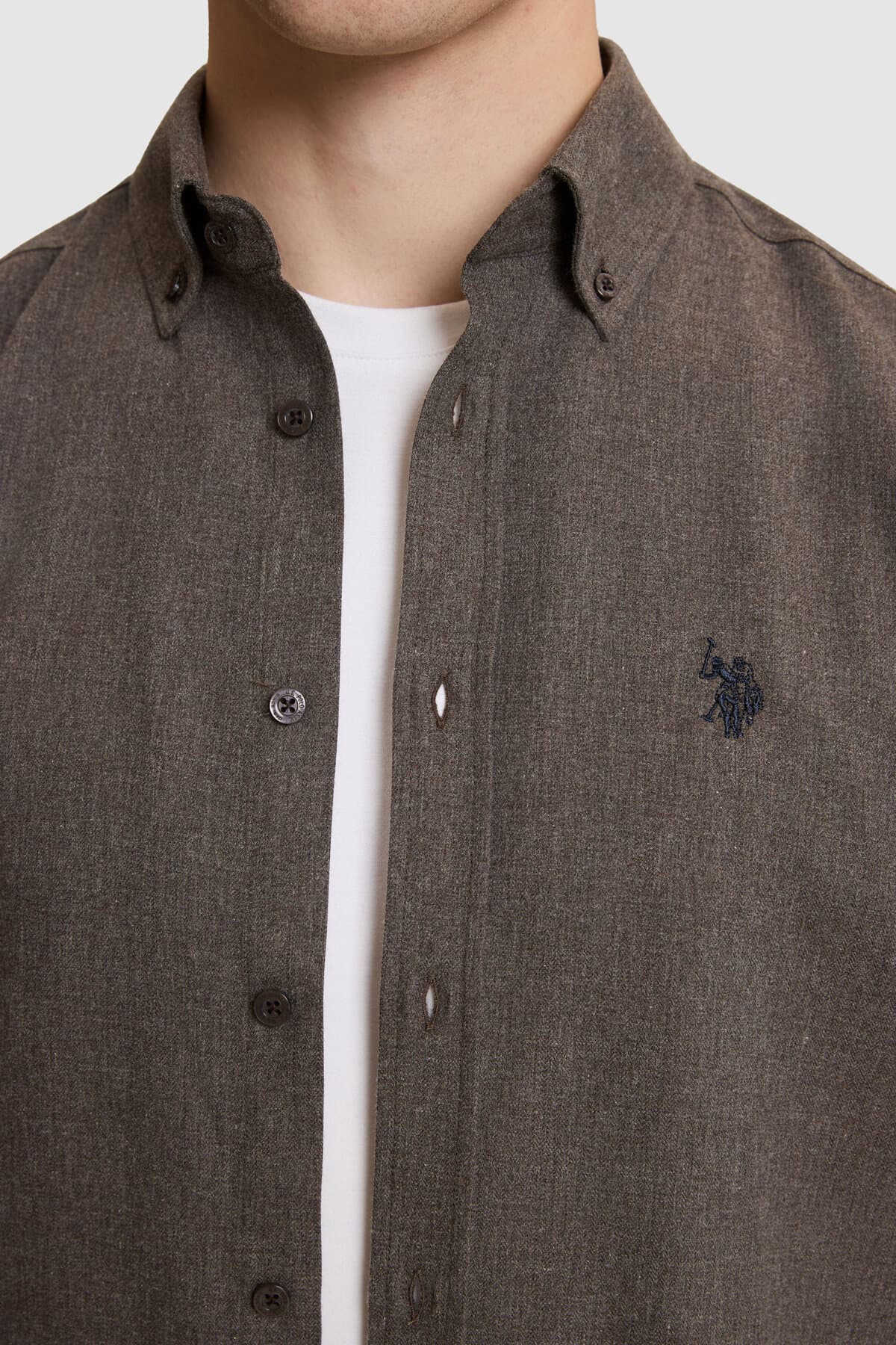 پیراهن مردانه U.S. Polo Assn. آستین بلند قهوهای ساده مدل 50332397-VR029 پیراهن مردانه U.S. Polo Assn. آستین بلند قهوهای ساده مدل 50332397-VR029