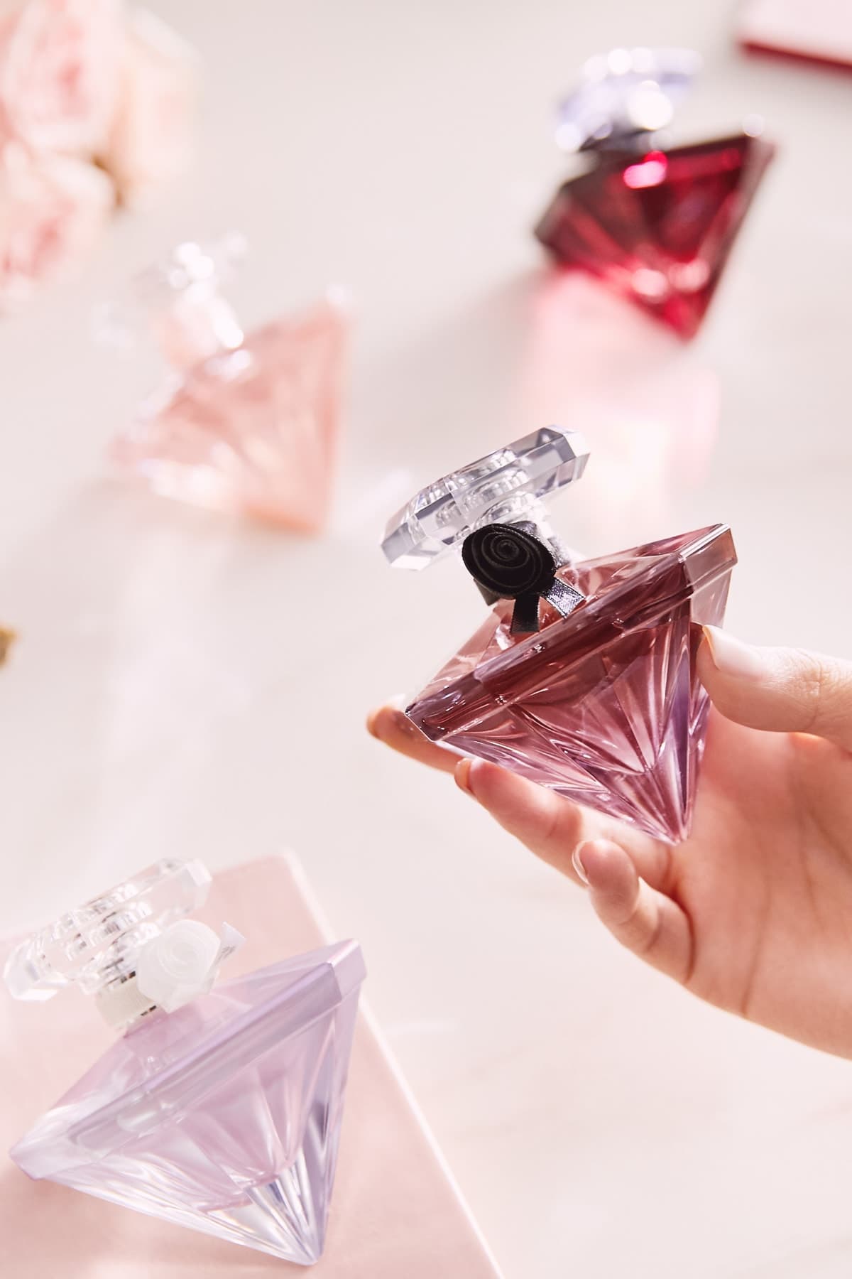 عطر زنانه Lancome La Nuit Tresor EDP 30 ml مدل 3605533315163 عطر زنانه Lancome La Nuit Tresor EDP 30 ml مدل 3605533315163