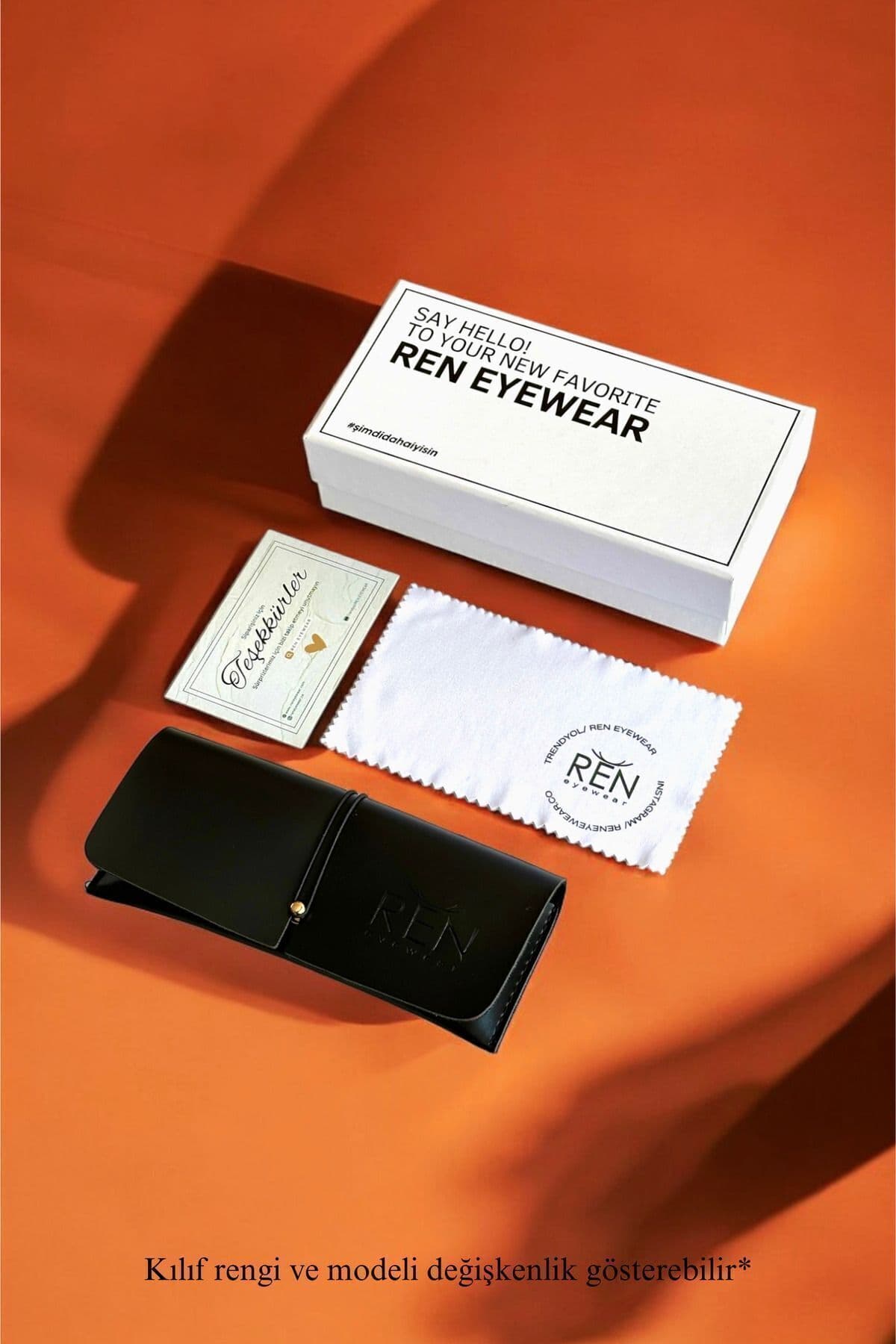 عینک آفتابی زنانه REN EYEWEAR فلزی بیضی با لنز گرادیانی UV400 مدل DERLA عینک آفتابی زنانه REN EYEWEAR فلزی بیضی با لنز گرادیانی UV400 مدل DERLA