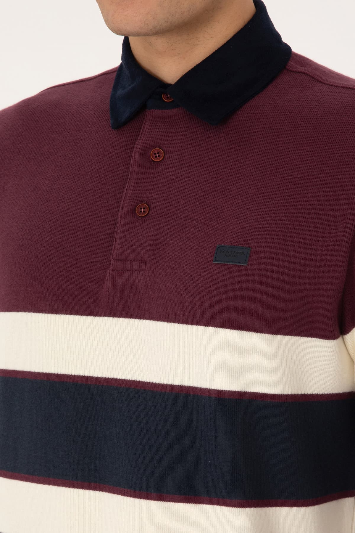 سوئیشرت مردانه U.S. Polo Assn. فیت معمولی زرشکی یقه پولو مدل 50308897-VR177 سوئیشرت مردانه U.S. Polo Assn. فیت معمولی زرشکی یقه پولو مدل 50308897-VR177