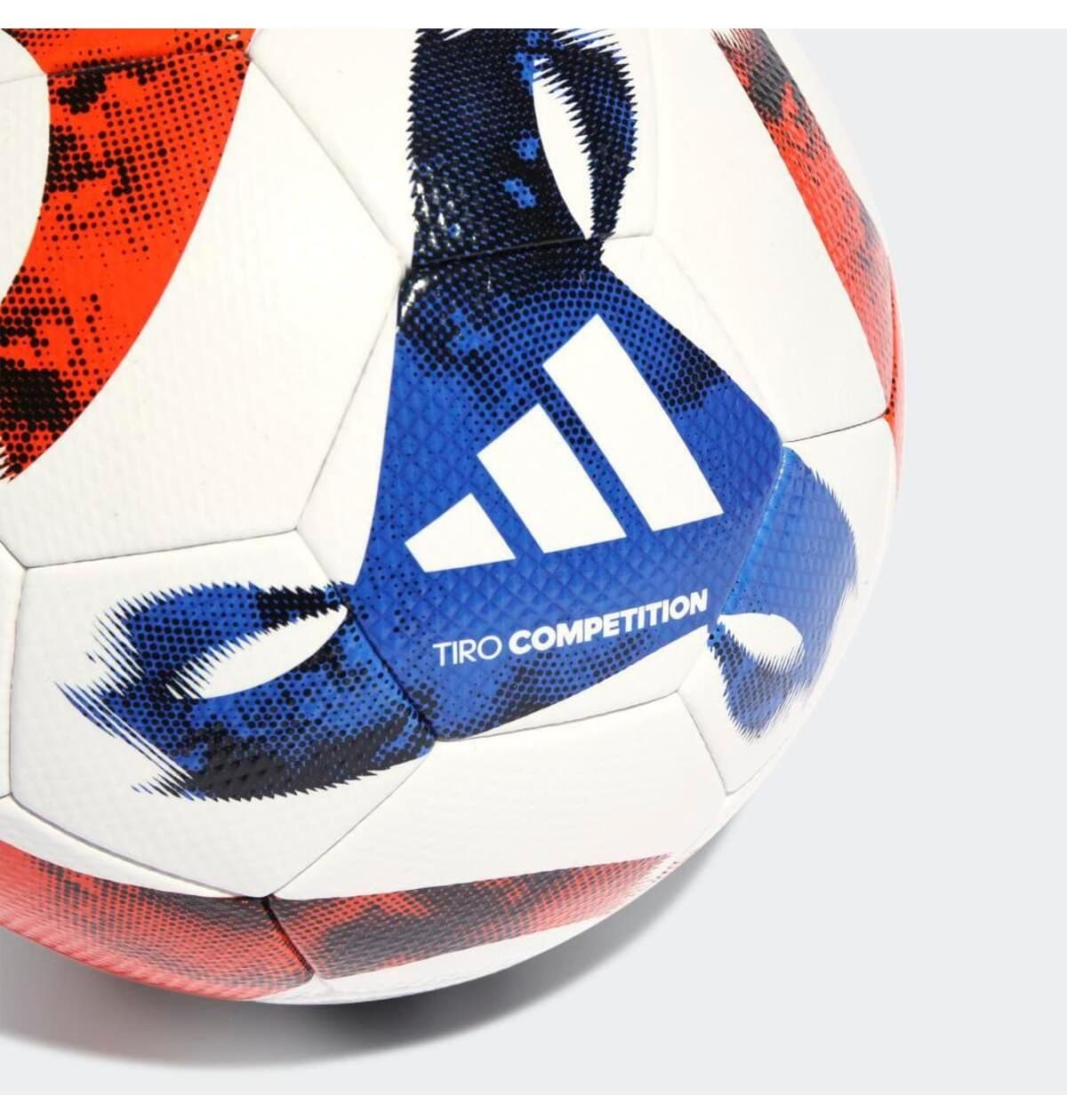 توپ فوتبال adidas مدل Tiro Com HT2426 توپ فوتبال adidas مدل Tiro Com HT2426