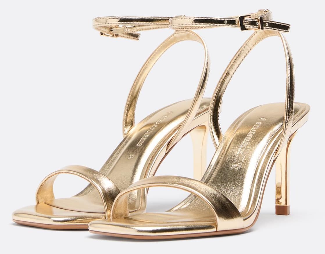 صندل زنانه Stradivarius پاشنه سوزنی صندل زنانه Stradivarius پاشنه سوزنی