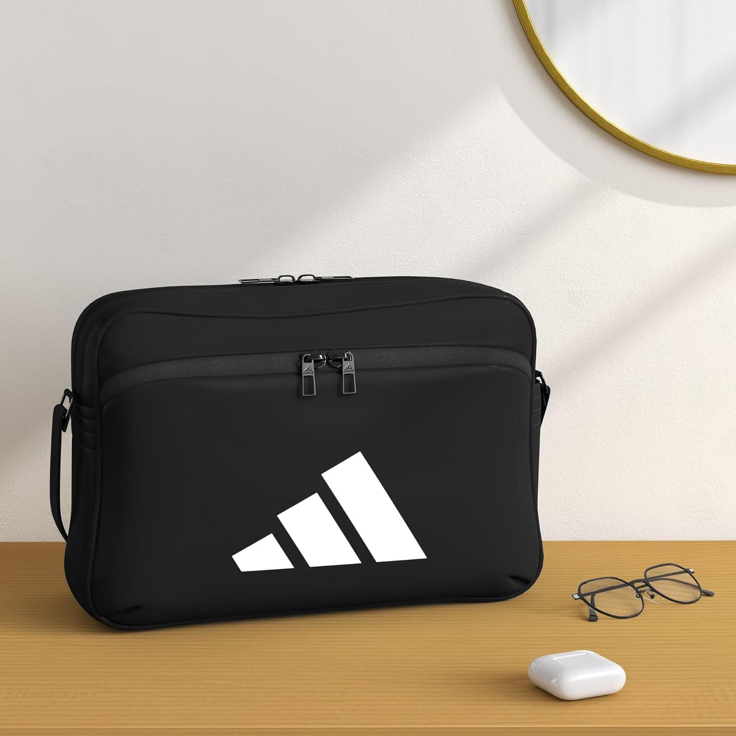 کیف یونیسکس بزرگسالان adidas مشکی مدل استاندارد کیف یونیسکس بزرگسالان adidas مشکی مدل استاندارد