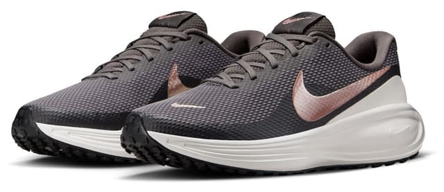 کفش دویدن یونیسکس Nike مدل Revolution 8 کفش دویدن یونیسکس Nike مدل Revolution 8