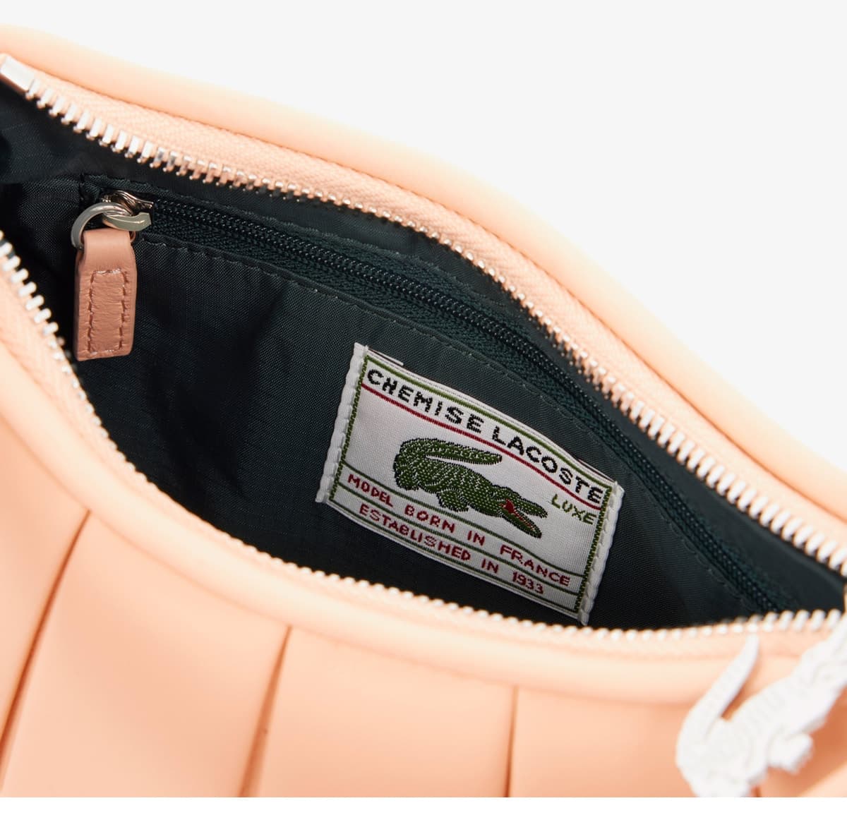 کیف دوشی زنانه Lacoste چرمی صورتی روشن کوچک مدل Lenglen کیف دوشی زنانه Lacoste چرمی صورتی روشن کوچک مدل Lenglen