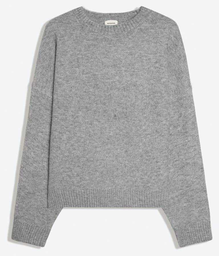 پلیور مردانه Bershka یقه گرد باکسی فیت پلیور مردانه Bershka یقه گرد باکسی فیت