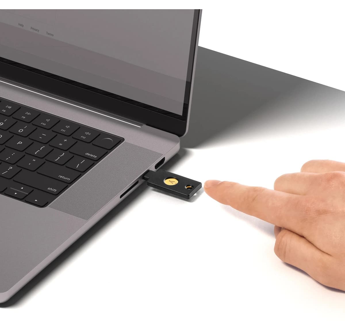 دستگاه احراز هویت دومرحلهای Yubico مدل YubiKey 5C NFC دستگاه احراز هویت دومرحلهای Yubico مدل YubiKey 5C NFC