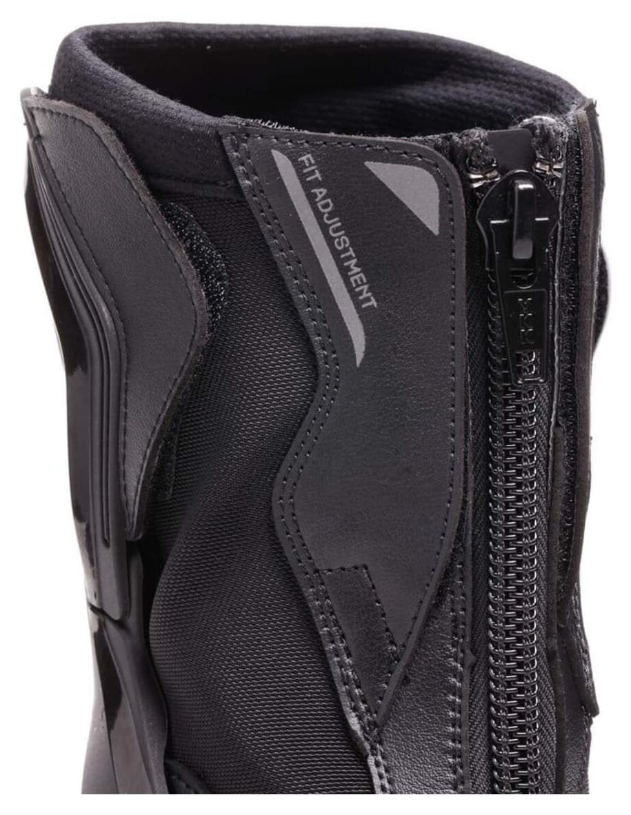 بوت Dainese مشکی مدل Nexus 3 In&Out Air بوت Dainese مشکی مدل Nexus 3 In&Out Air