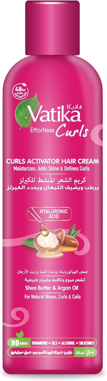 کرم نرمکننده بدون آبکشی موهای فر Vatika حاوی کره شی، روغن هسته انگور و اسید هیالورونیک 300ml کرم نرمکننده بدون آبکشی موهای فر Vatika حاوی کره شی، روغن هسته انگور و اسید هیالورونیک 300ml