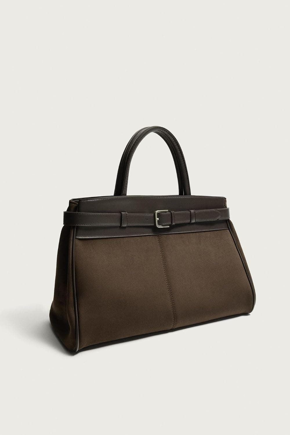 کیف Zara با جزئیات کمربند ترکیبی کیف Zara با جزئیات کمربند ترکیبی