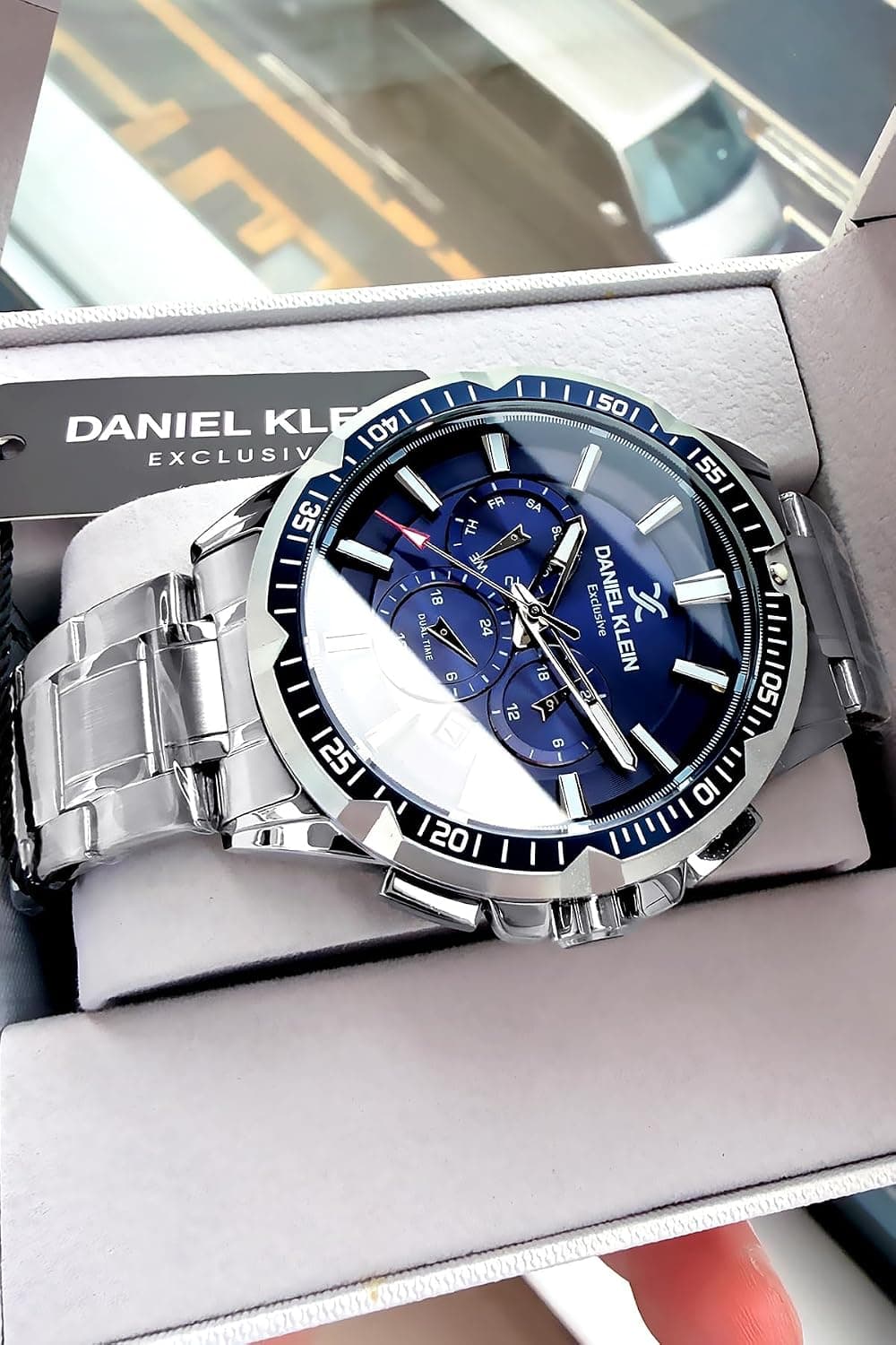 ساعت مچی مردانه Daniel Klein ضد آب 3 ATM فولادی نقرهای مدل Dke2076C1 ساعت مچی مردانه Daniel Klein ضد آب 3 ATM فولادی نقرهای مدل Dke2076C1