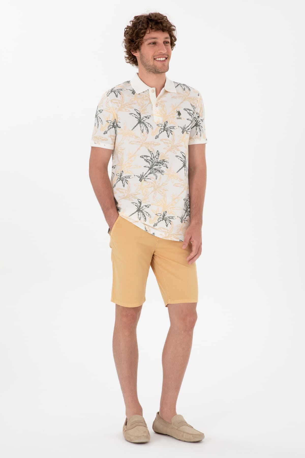 تیشرت مردانه U.S. Polo Assn. فیت معمولی یقه پولو سفید مدل 50300401-VR013 تیشرت مردانه U.S. Polo Assn. فیت معمولی یقه پولو سفید مدل 50300401-VR013