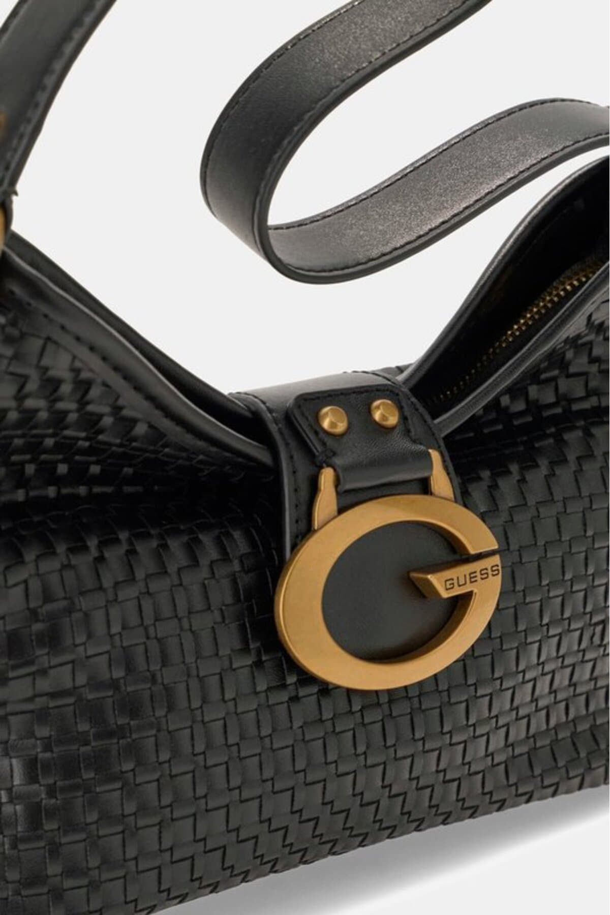 کیف زنانه Guess با بند کراسبادی Camden کیف زنانه Guess با بند کراسبادی Camden