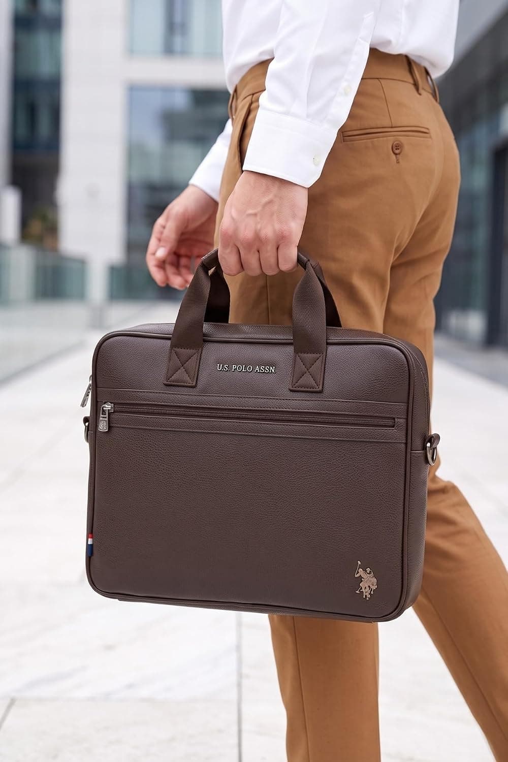 کیف لپتاپ و اسناد با بند دوشی U.S. POLO ASSN. قهوهای مدل 25029-25030 کیف لپتاپ و اسناد با بند دوشی U.S. POLO ASSN. قهوهای مدل 25029-25030