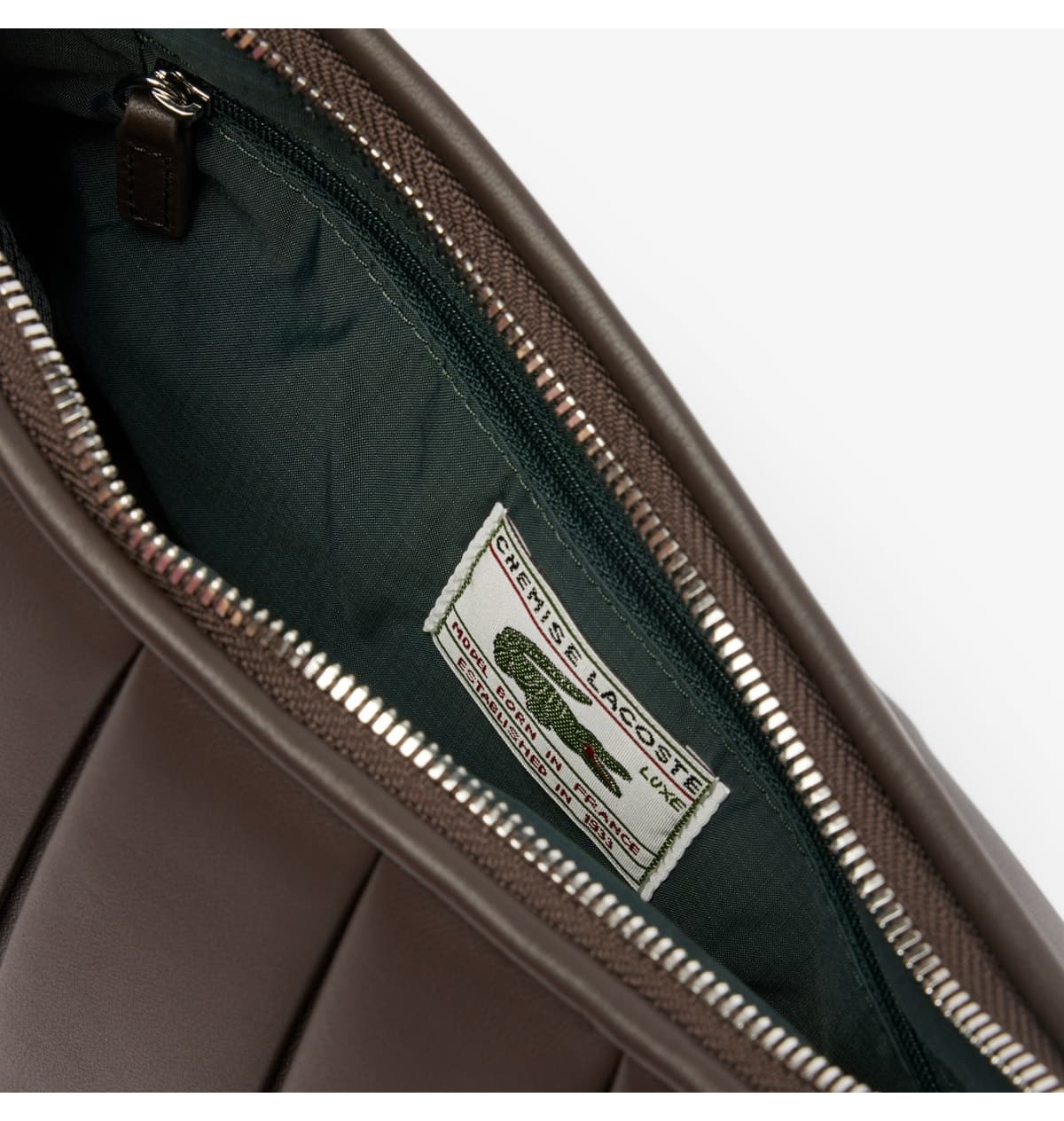 کیف دوشی زنانه Lacoste چرمی قهوهای تیره Medium مدل Lenglen کیف دوشی زنانه Lacoste چرمی قهوهای تیره Medium مدل Lenglen