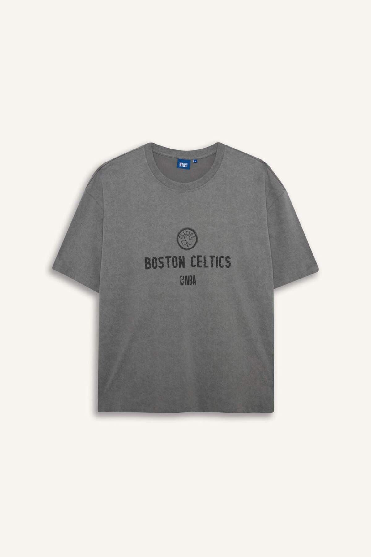تیشرت مردانه Defacto پنبه %100 اورسایز آستین کوتاه NBA Boston Celtics مدل G0915AX26SM تیشرت مردانه Defacto پنبه %100 اورسایز آستین کوتاه NBA Boston Celtics مدل G0915AX26SM