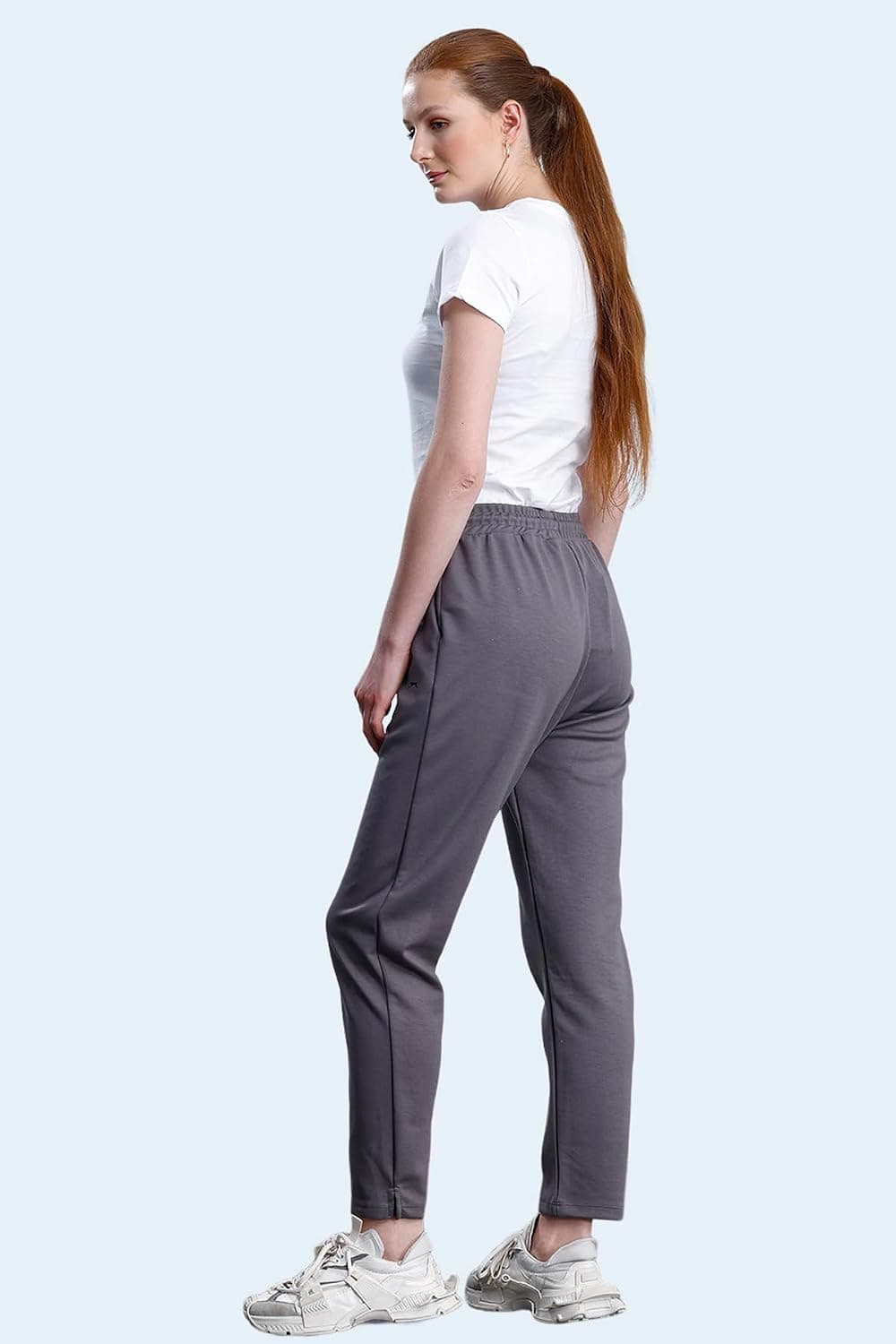 شلوار ورزشی زنانه Slazenger جیبدار خاکستری تیره مدل VELAR I شلوار ورزشی زنانه Slazenger جیبدار خاکستری تیره مدل VELAR I