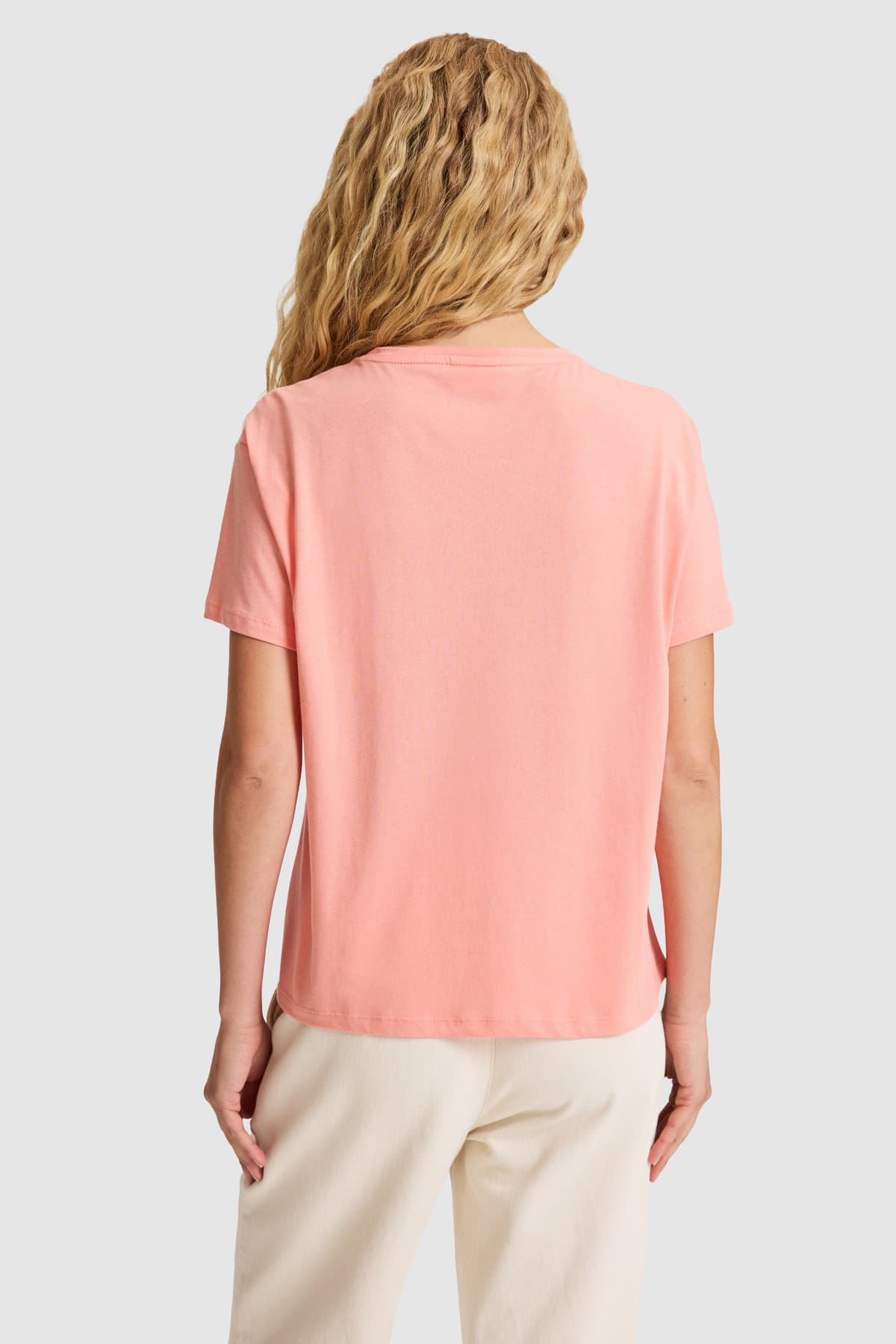 تیشرت زنانه یقهگرد U.S. Polo Assn. صورتی سالمونی مدل 50323530-VR204 تیشرت زنانه یقهگرد U.S. Polo Assn. صورتی سالمونی مدل 50323530-VR204