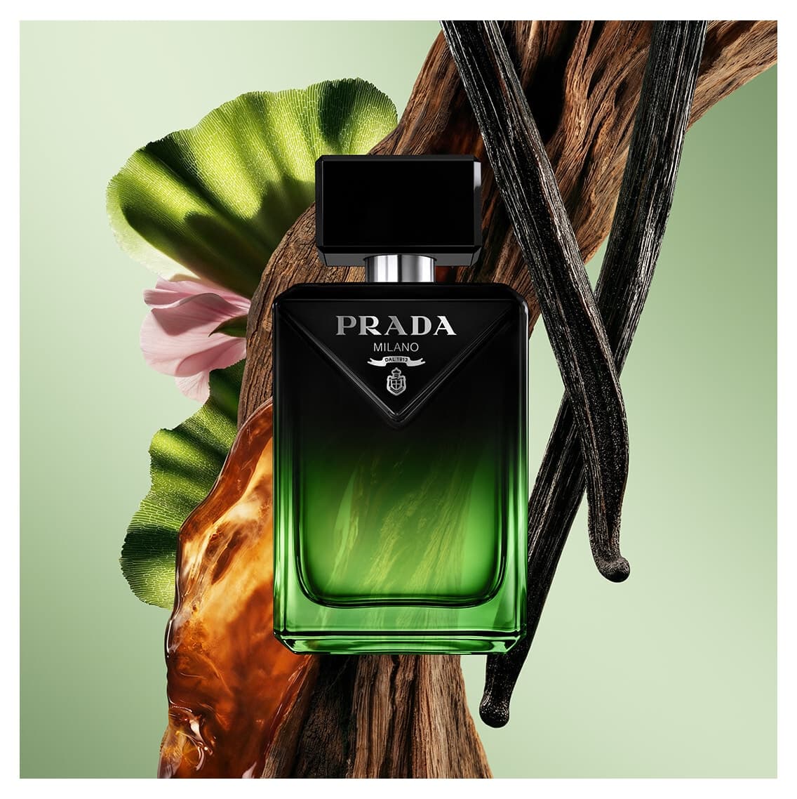 عطر مردانه Prada Paradigme Le Parfum 30 ml 3614274485059 عطر مردانه Prada Paradigme Le Parfum 30 ml 3614274485059