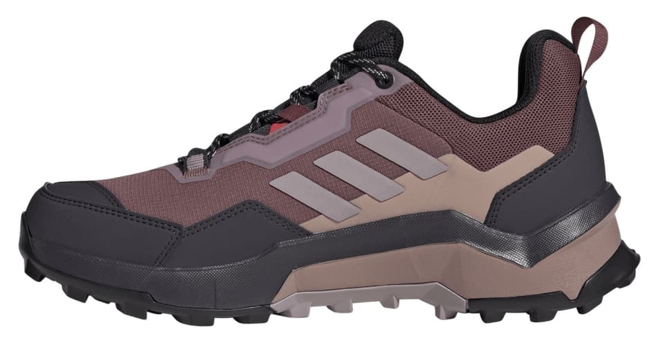 کفش اوتدور زنانه adidas Terrex Ax4 Gore-Tex سفید مدل JP7383 کفش اوتدور زنانه adidas Terrex Ax4 Gore-Tex سفید مدل JP7383