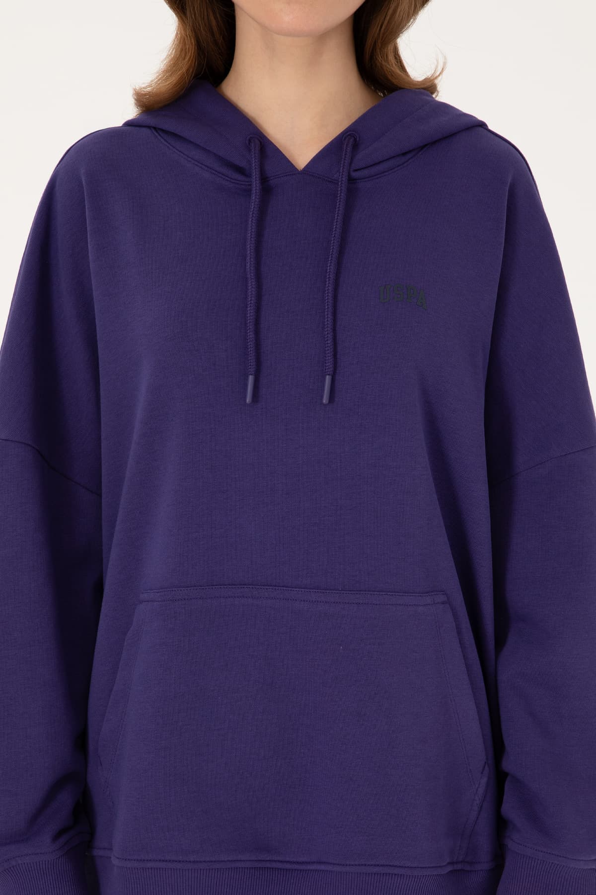 سوئیشرت زنانه U.S. Polo Assn. با کلاه بنفش مدل 50297324-VR038 سوئیشرت زنانه U.S. Polo Assn. با کلاه بنفش مدل 50297324-VR038
