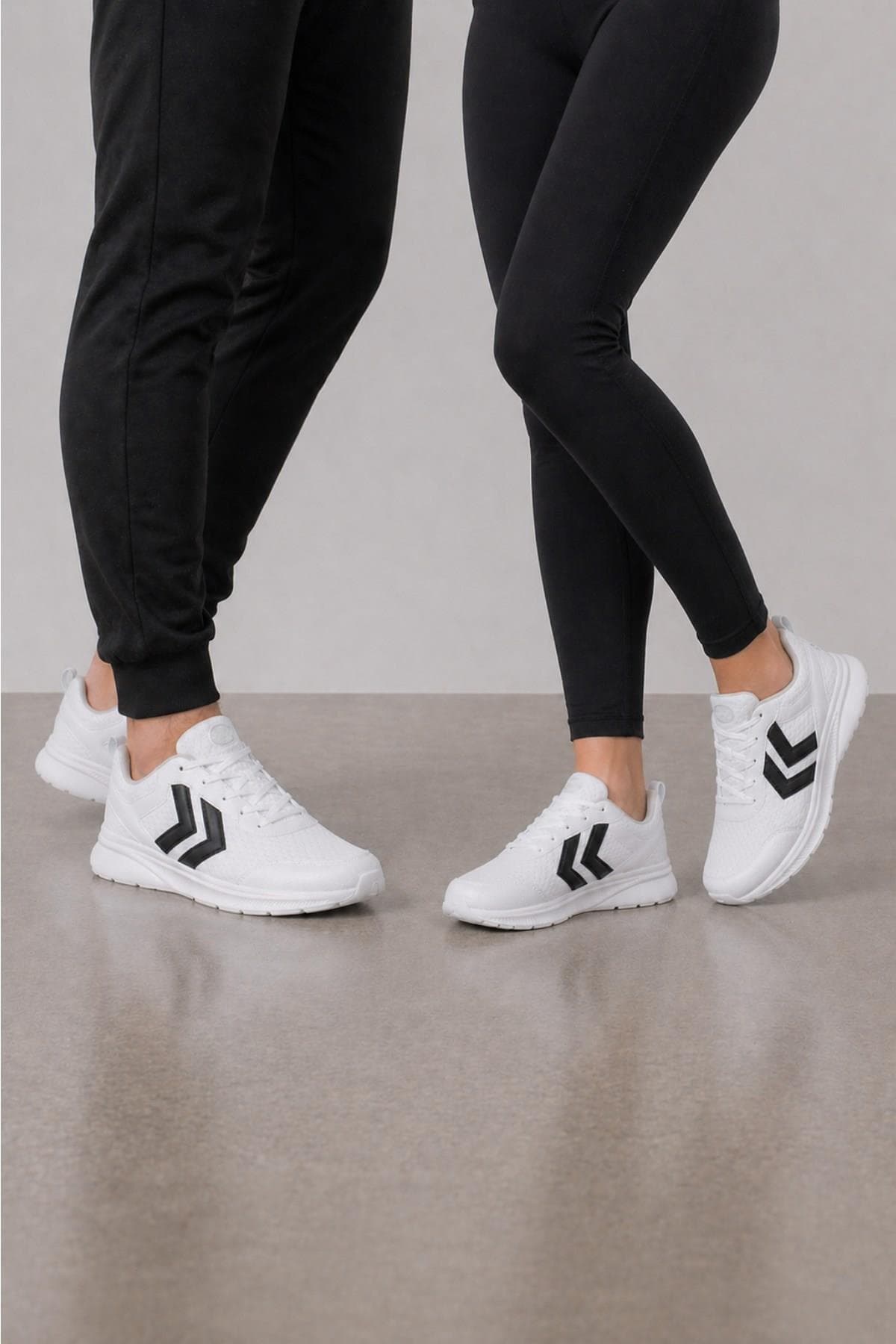 کفش ورزشی یونیسکس hummel سیاه پیادهروی مدل PRF 600 900890 کفش ورزشی یونیسکس hummel سیاه پیادهروی مدل PRF 600 900890