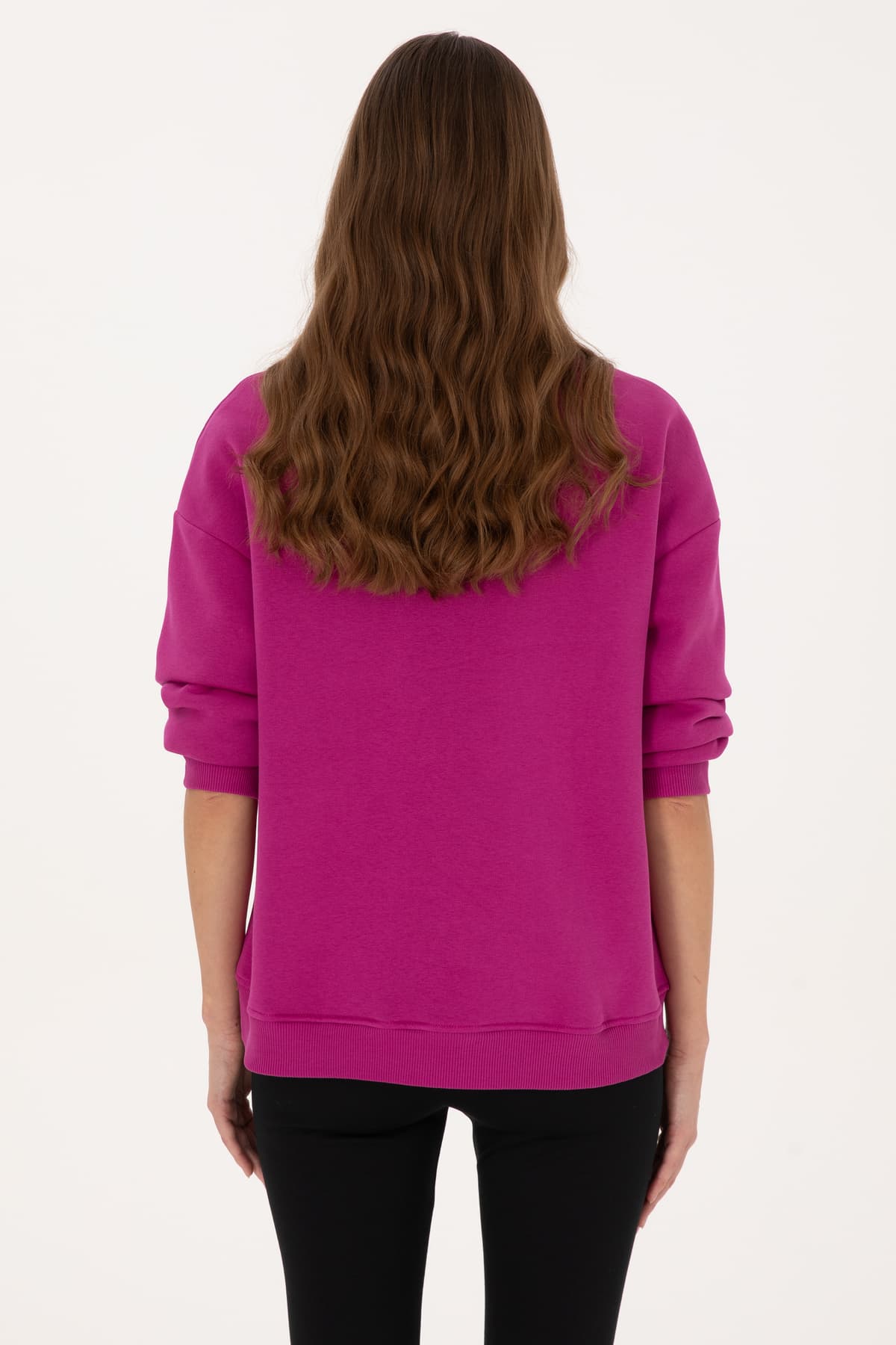 سوئیشرت زنانه U.S. Polo Assn. فوشیا شاردون یقه گرد مدل 50313586-VR023 سوئیشرت زنانه U.S. Polo Assn. فوشیا شاردون یقه گرد مدل 50313586-VR023