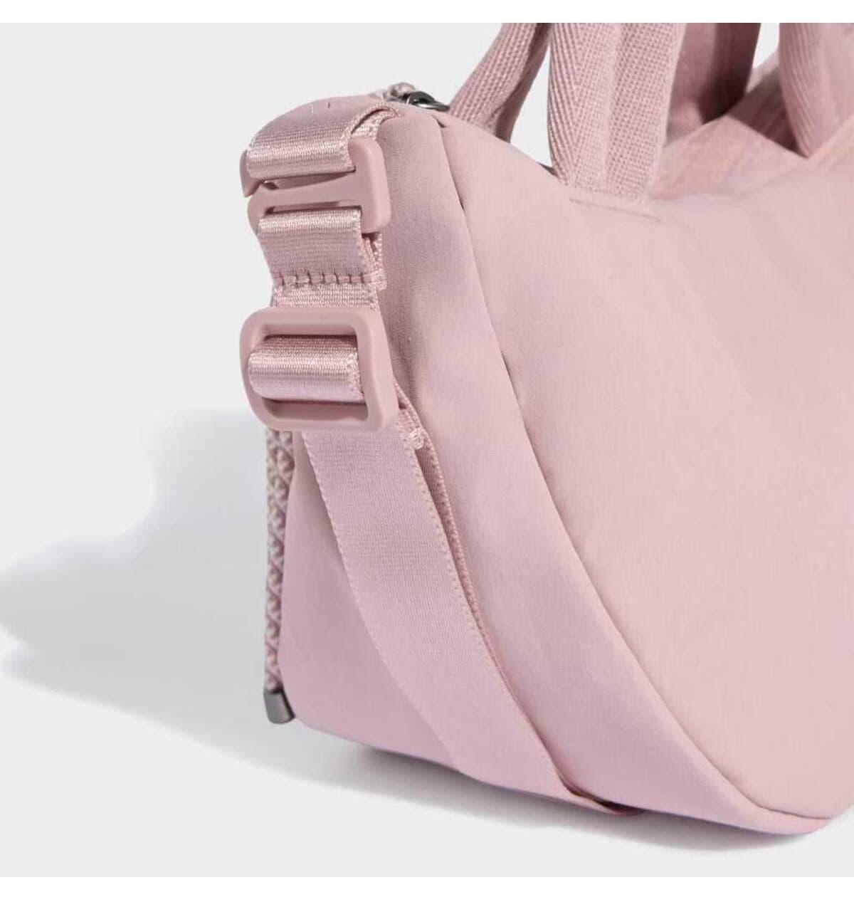 کیف زنانه adidas مدل KR6391 MOTION C.BAG XS کیف زنانه adidas مدل KR6391 MOTION C.BAG XS