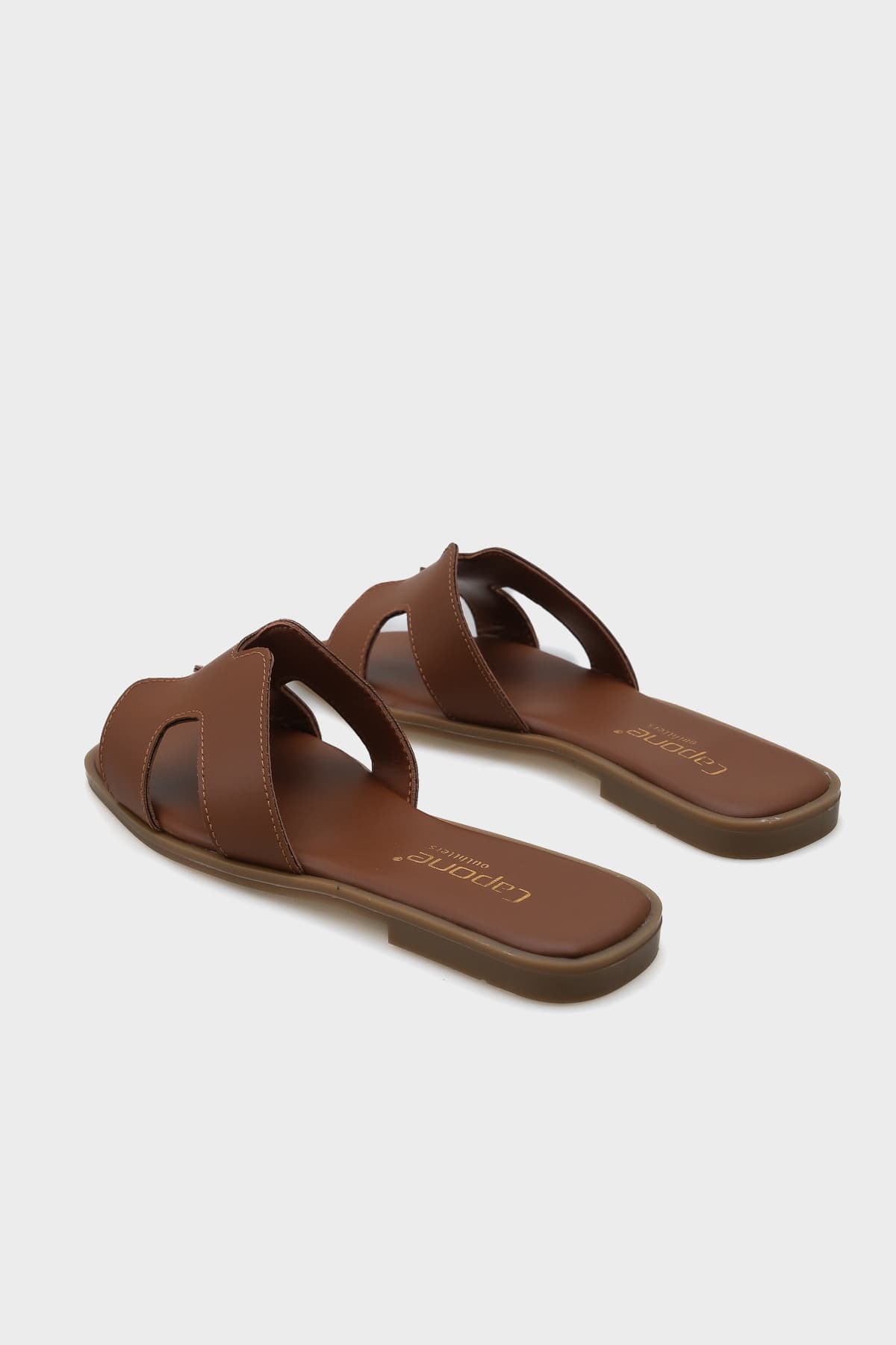 دمپایی زنانه Capone Outfitters چرمی مدل Halsey دمپایی زنانه Capone Outfitters چرمی مدل Halsey