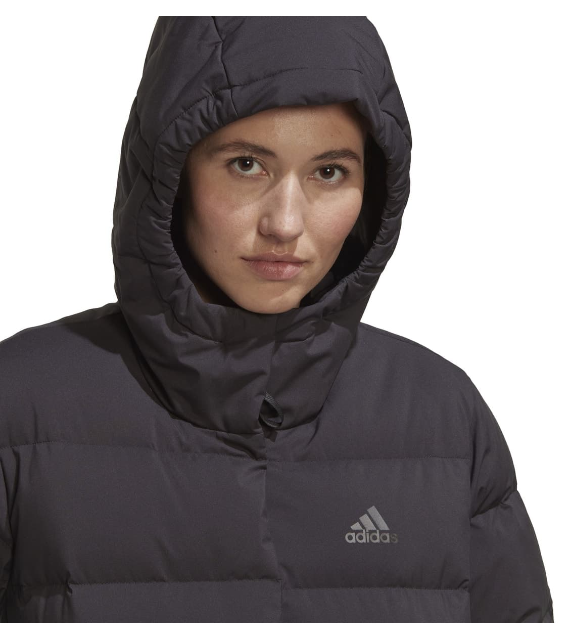 مانتو زنانه پرِ دار مشکی adidas مدل HN5641 مانتو زنانه پرِ دار مشکی adidas مدل HN5641