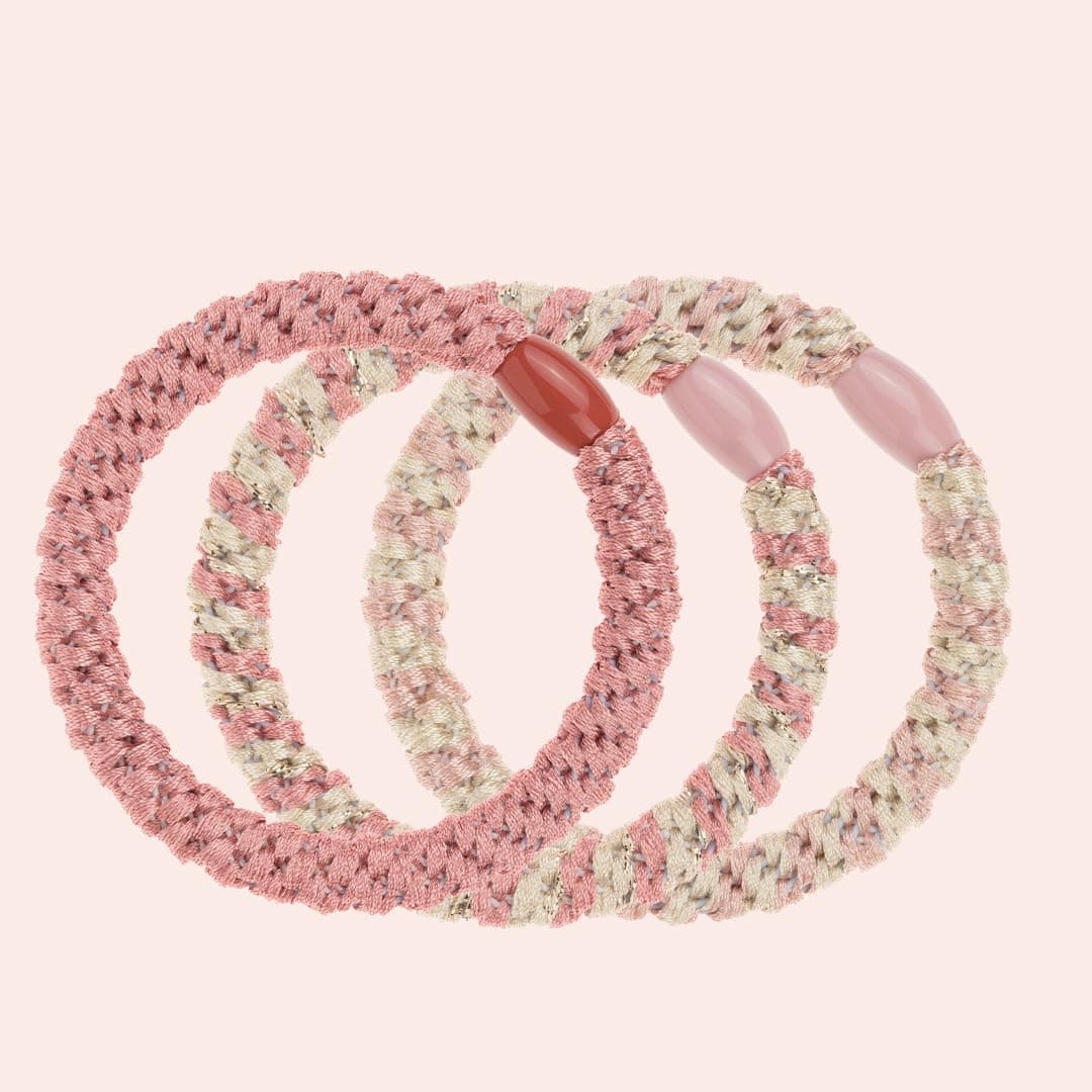 گیره مو invisibobble مدل Twistar با طرح Blush Braids بسته ۳ عددی گیره مو invisibobble مدل Twistar با طرح Blush Braids بسته ۳ عددی