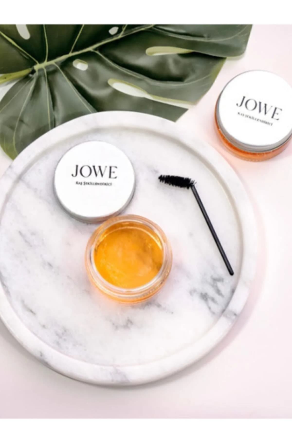 واکس حالتدهنده ابرو JOWE مدل 50 ml واکس حالتدهنده ابرو JOWE مدل 50 ml