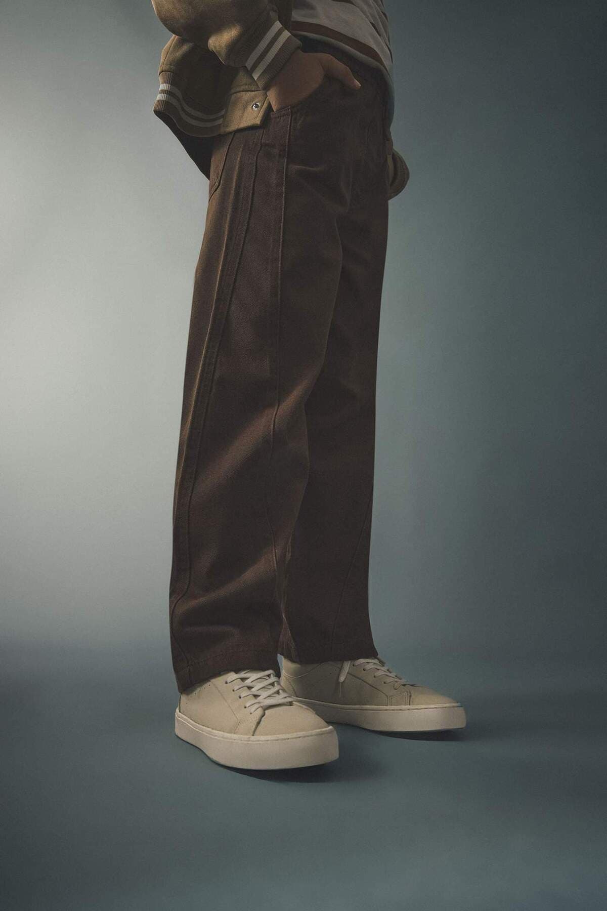 شلوار پسرانه Defacto گاباردین %100 نخی با جزئیات دوخت مدل G8336A826SP شلوار پسرانه Defacto گاباردین %100 نخی با جزئیات دوخت مدل G8336A826SP