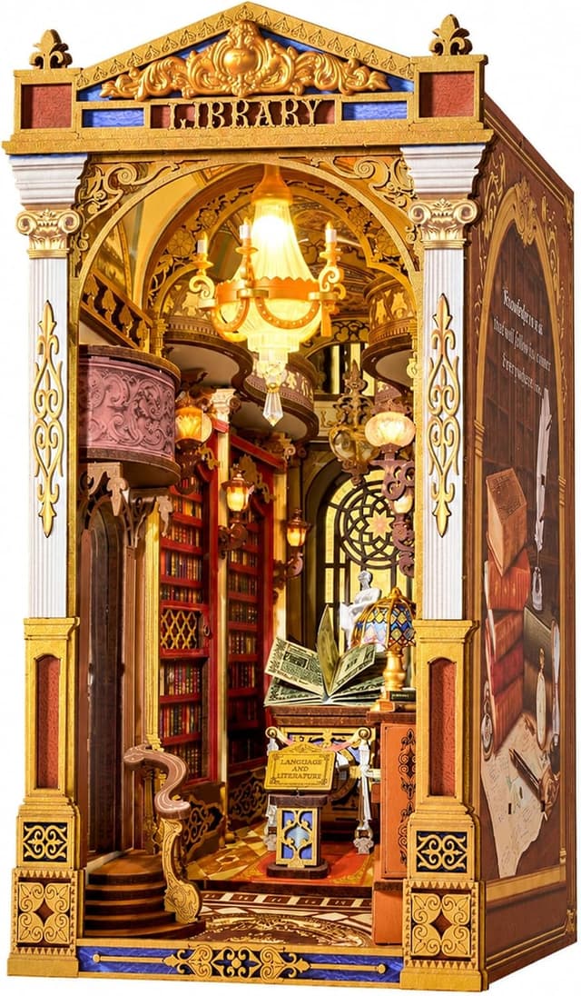 کیت بوکنوک خانه مینیاتوری سه بعدی چوبی Rolife مدل Library of Wonders کیت بوکنوک خانه مینیاتوری سه بعدی چوبی Rolife مدل Library of Wonders
