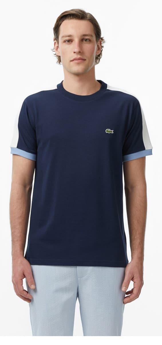تیشرت مردانه Lacoste فیت معمولی یقه گرد رنگبلوکی سرمهای تیشرت مردانه Lacoste فیت معمولی یقه گرد رنگبلوکی سرمهای
