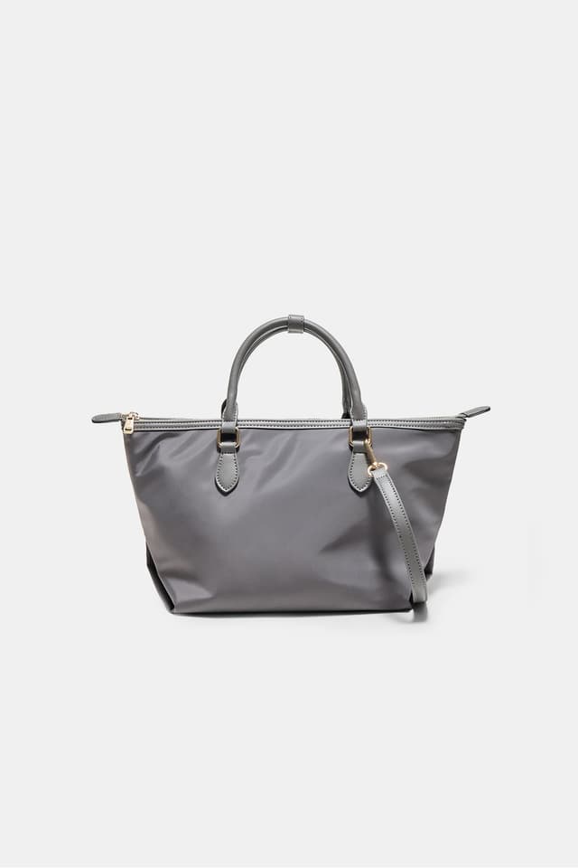 کیف زنانه Stradivarius زیپدار کراسبادی کیف زنانه Stradivarius زیپدار کراسبادی
