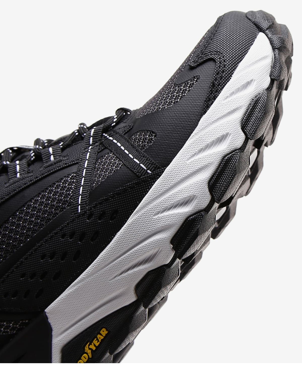 کفش مردانه Skechers Max Protect Outdoor مشکی مدل 237303 BKW کفش مردانه Skechers Max Protect Outdoor مشکی مدل 237303 BKW