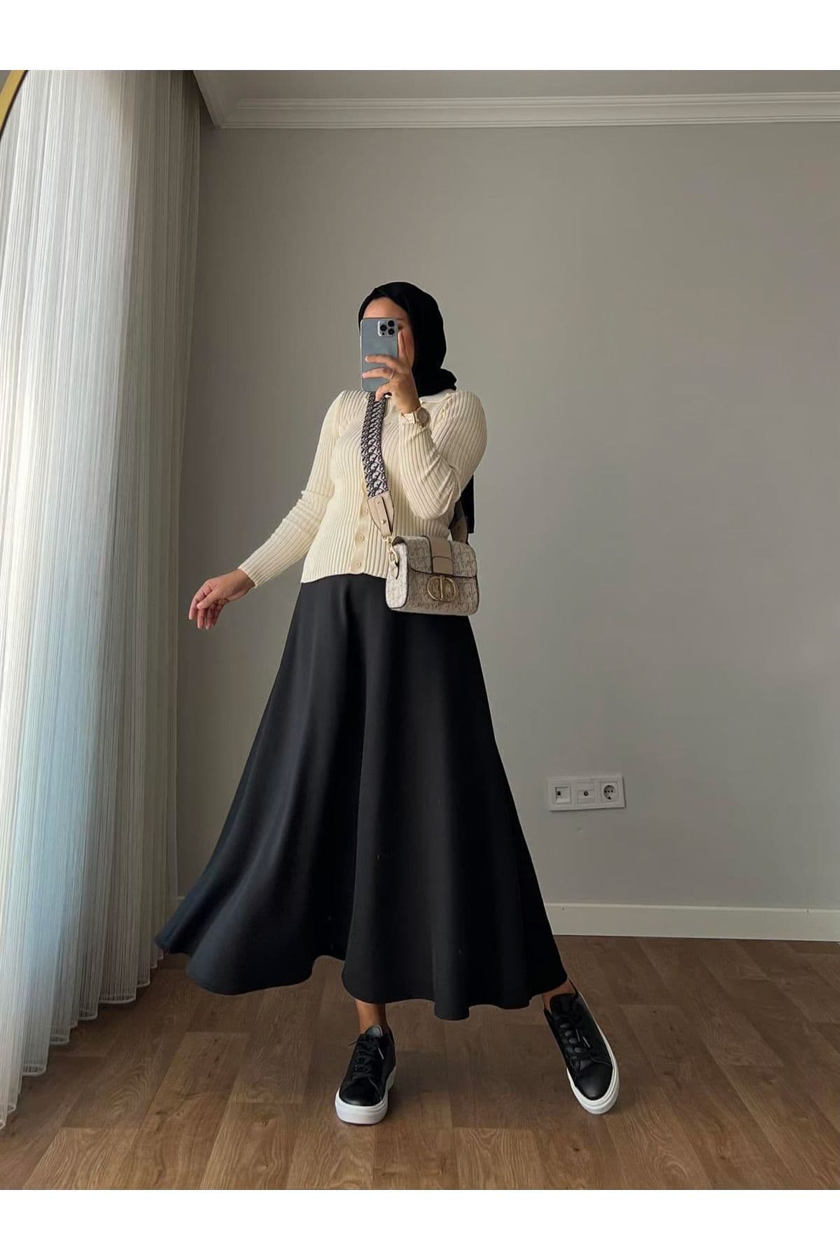 دامن کلوش زنانه Newness Fashion Forwoard اسکوبا مشکی دامن کلوش زنانه Newness Fashion Forwoard اسکوبا مشکی