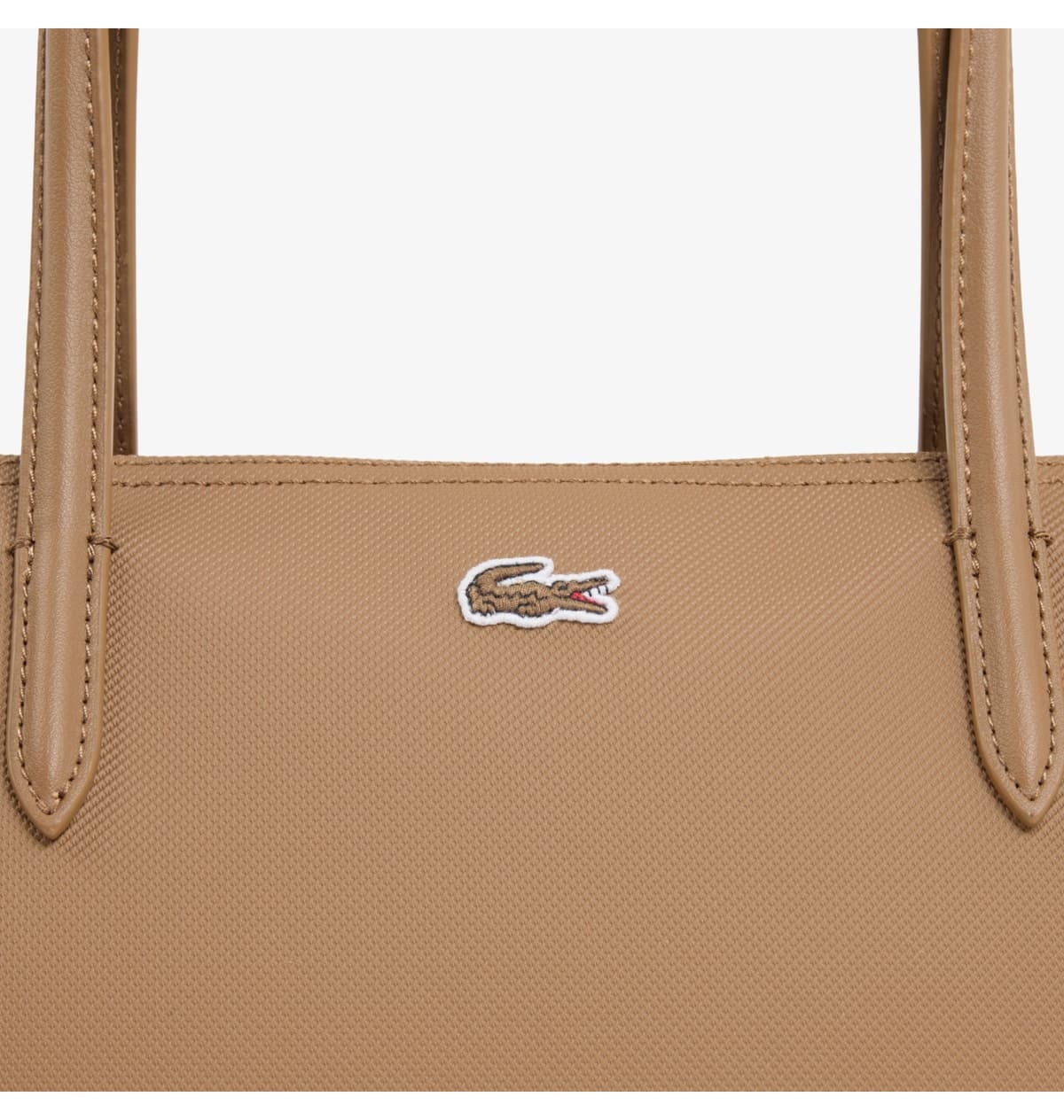کیف دوشی زنانه Lacoste Small L.12.12 قهوهای تیره کیف دوشی زنانه Lacoste Small L.12.12 قهوهای تیره