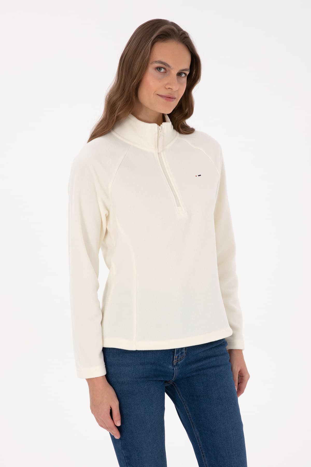 سوئیشرت پولار زنانه U.S. Polo Assn. کرم با زیپ یقه ایستاده مدل 50316714-VR256 سوئیشرت پولار زنانه U.S. Polo Assn. کرم با زیپ یقه ایستاده مدل 50316714-VR256