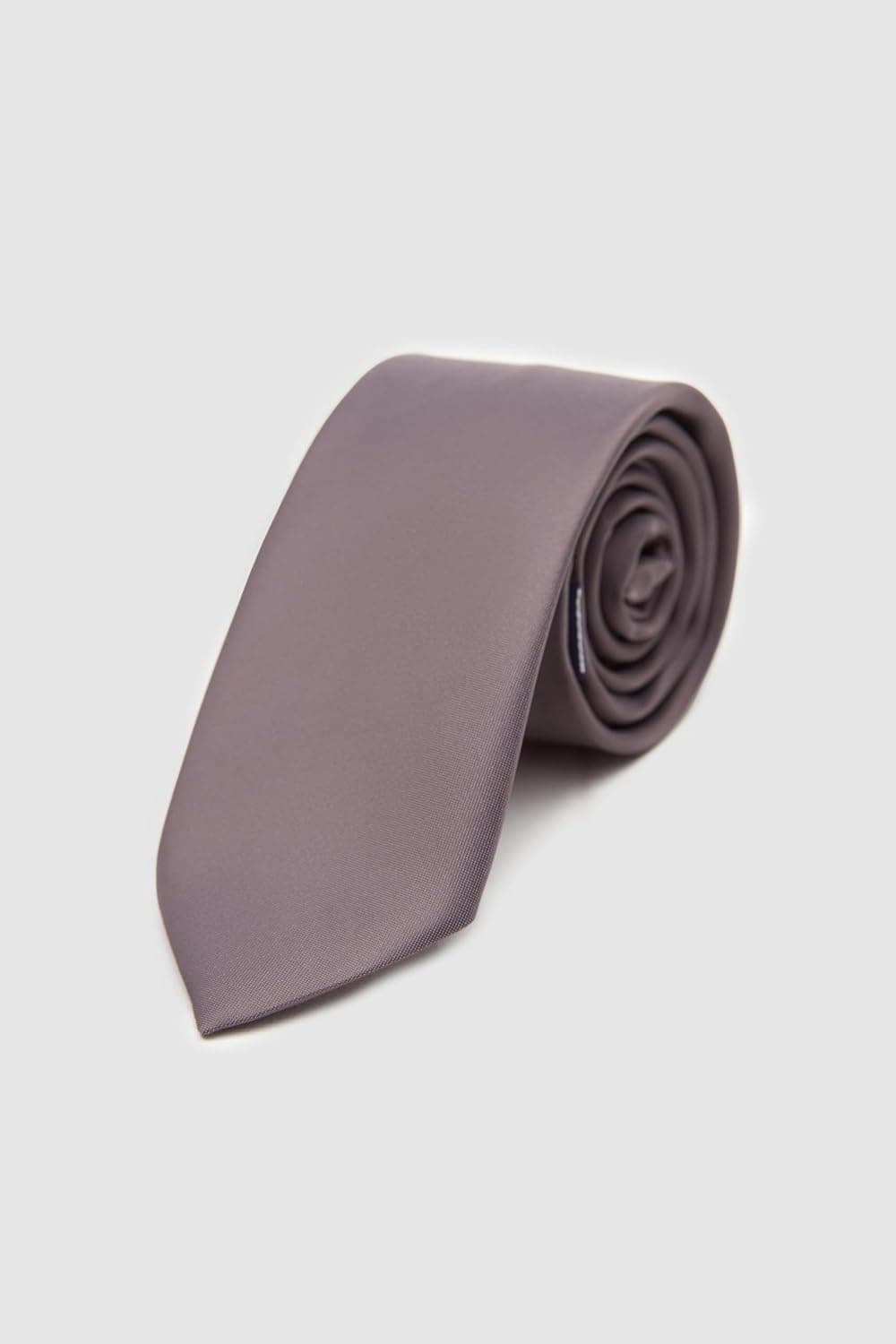 کراوات D'S Damat ساده خاکستری 5.5 سانتیمتری کراوات D'S Damat ساده خاکستری 5.5 سانتیمتری